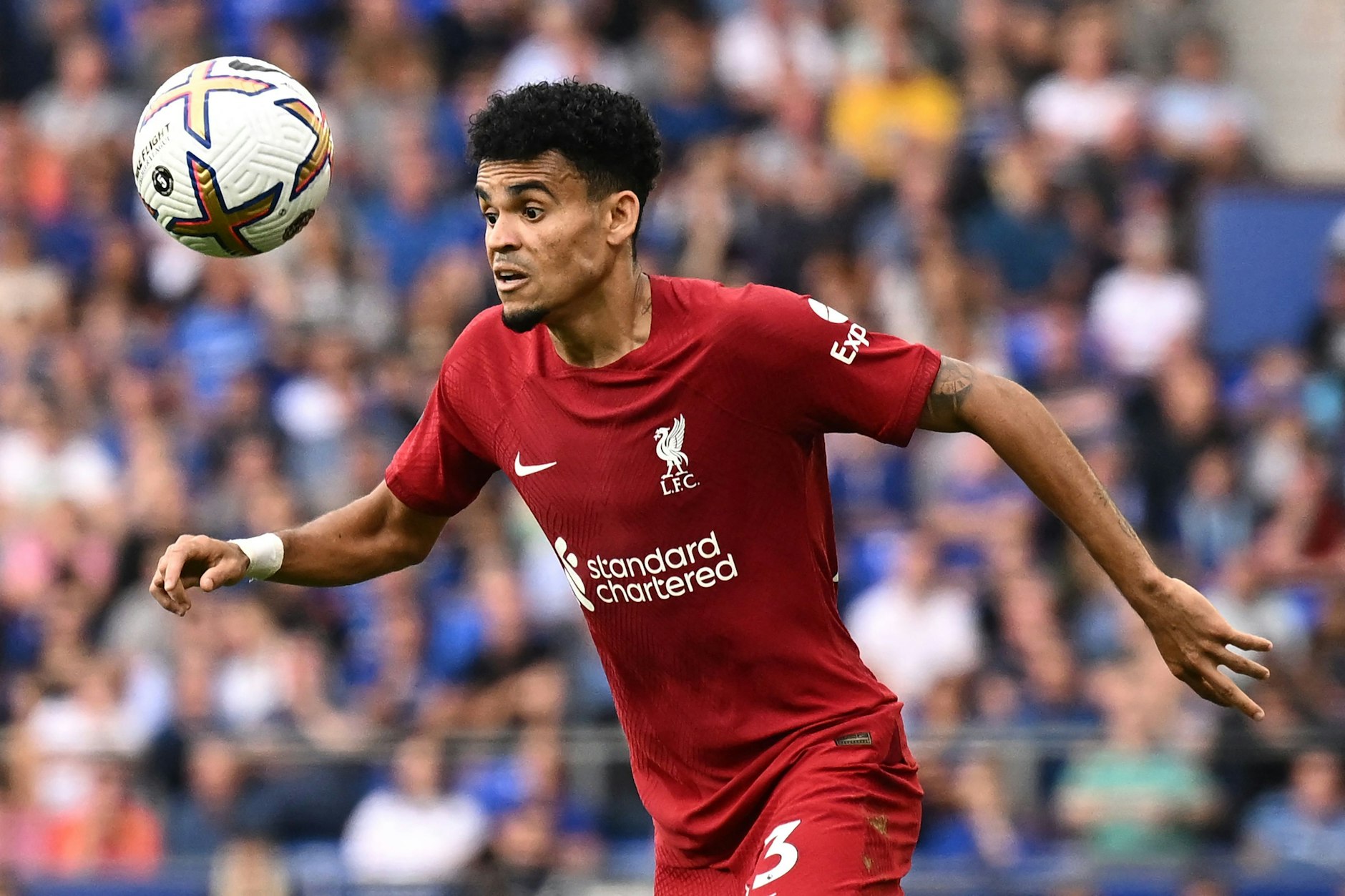 Der Mittelfeldspieler vom FC Liverpool Luis Diaz bangt um das Leben seines Vaters.