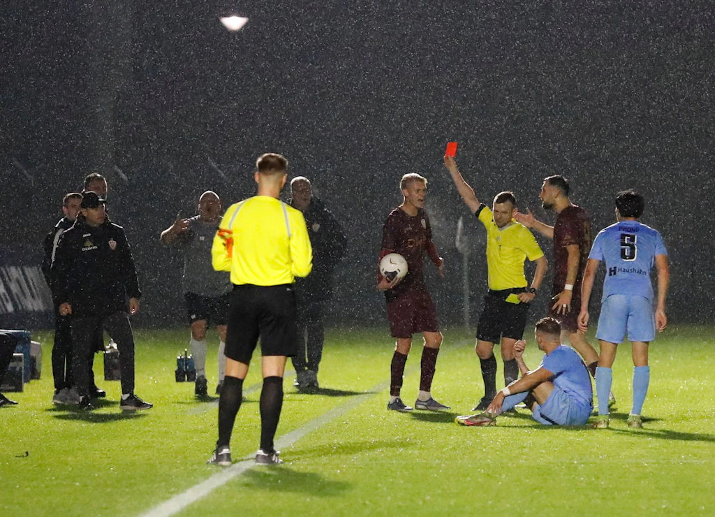 BFC Dynamo und die Schiris – nichts ist mehr wie früher …