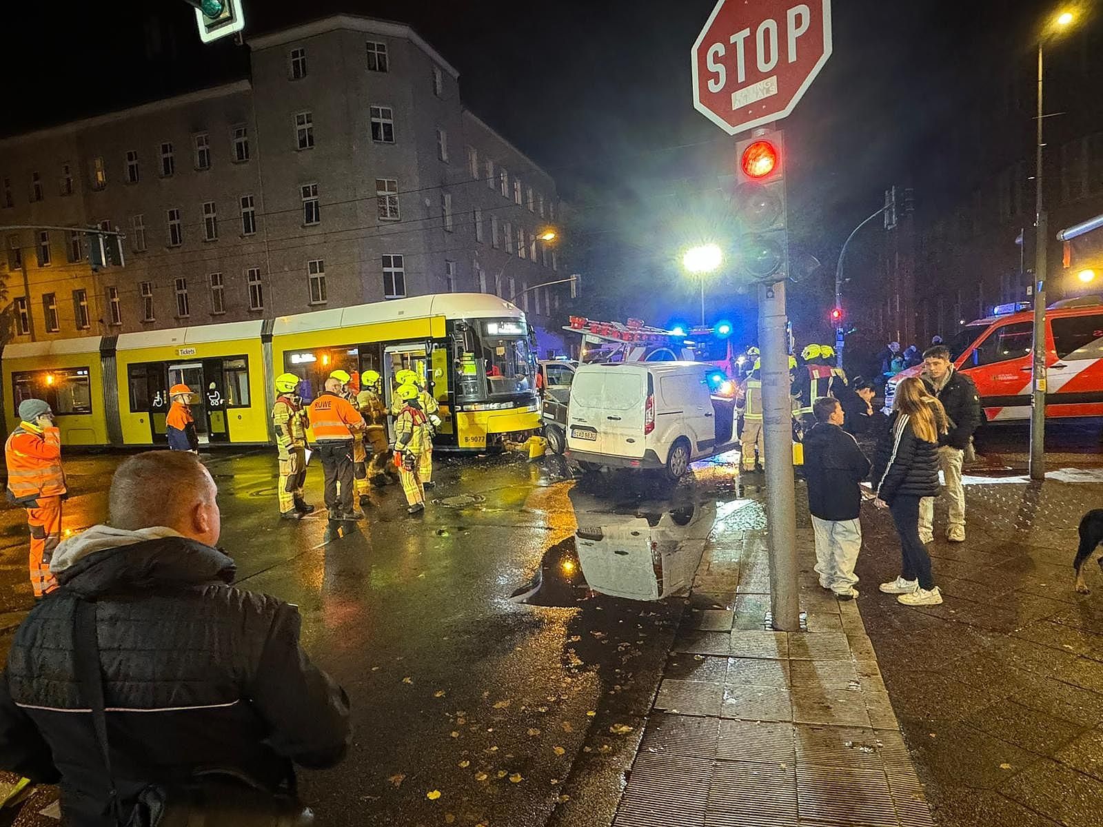 Straßenbahn in Weißensee entgleist – fünf Verletzte