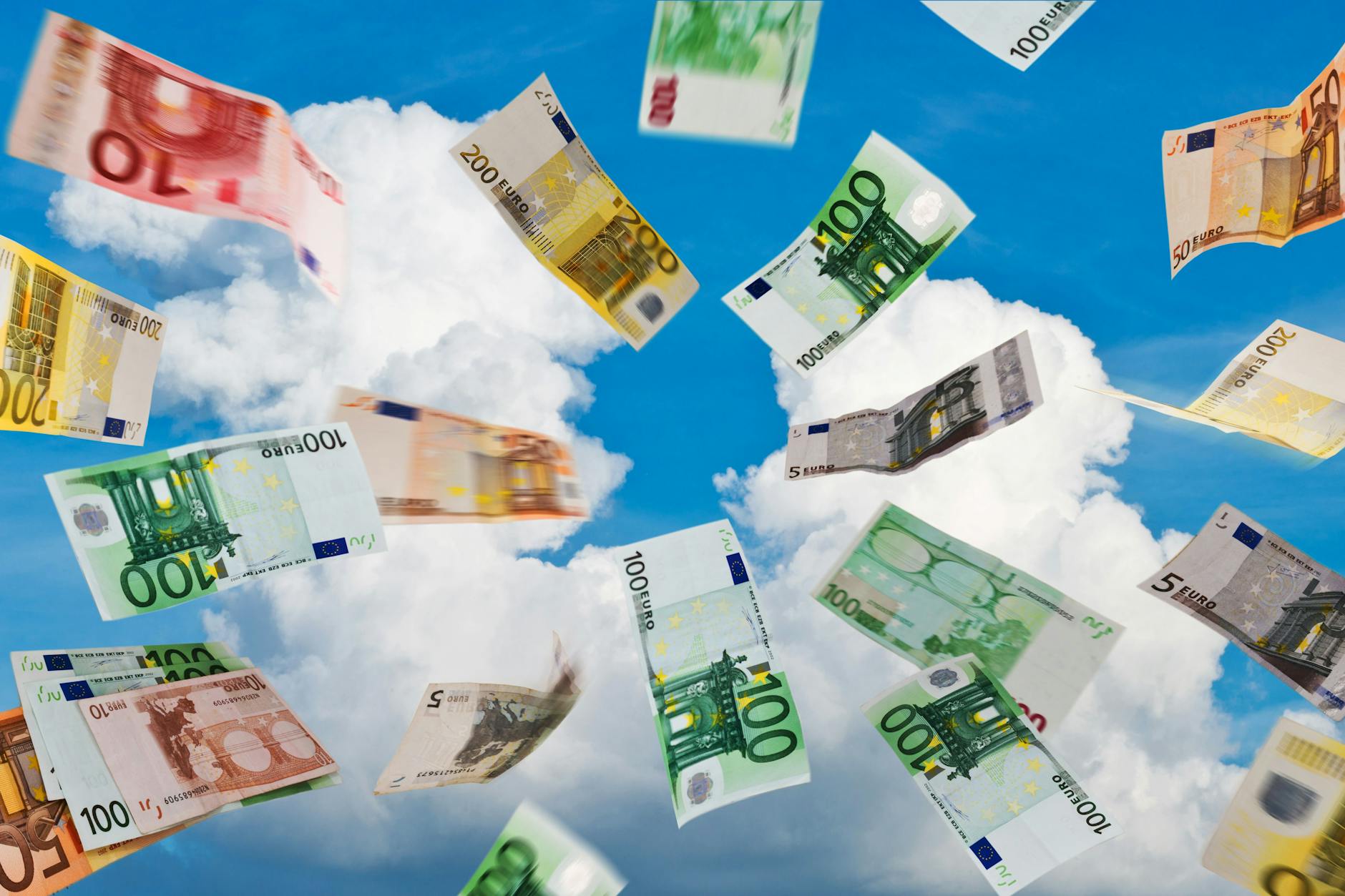 Gibt es für Hertha BSC den Geldregen im DFB-Pokal? Der finanzschwache Klub hat Zusatzeinnahmen dringend nötig.