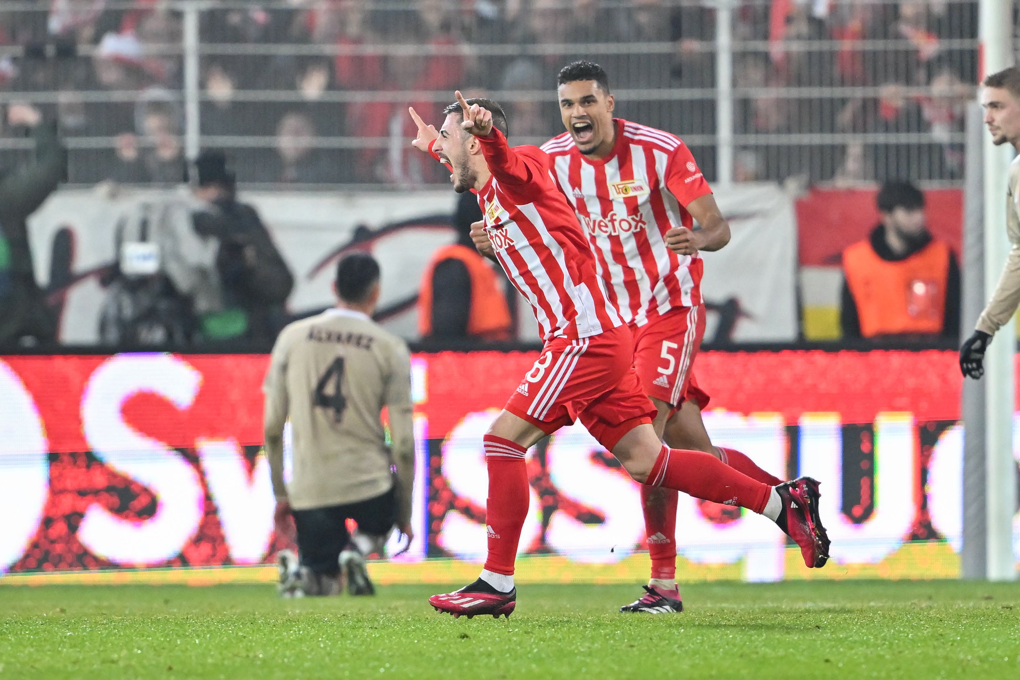 Image - Doppelter Absturz – Union ist nicht allein mit seiner Gruselserie