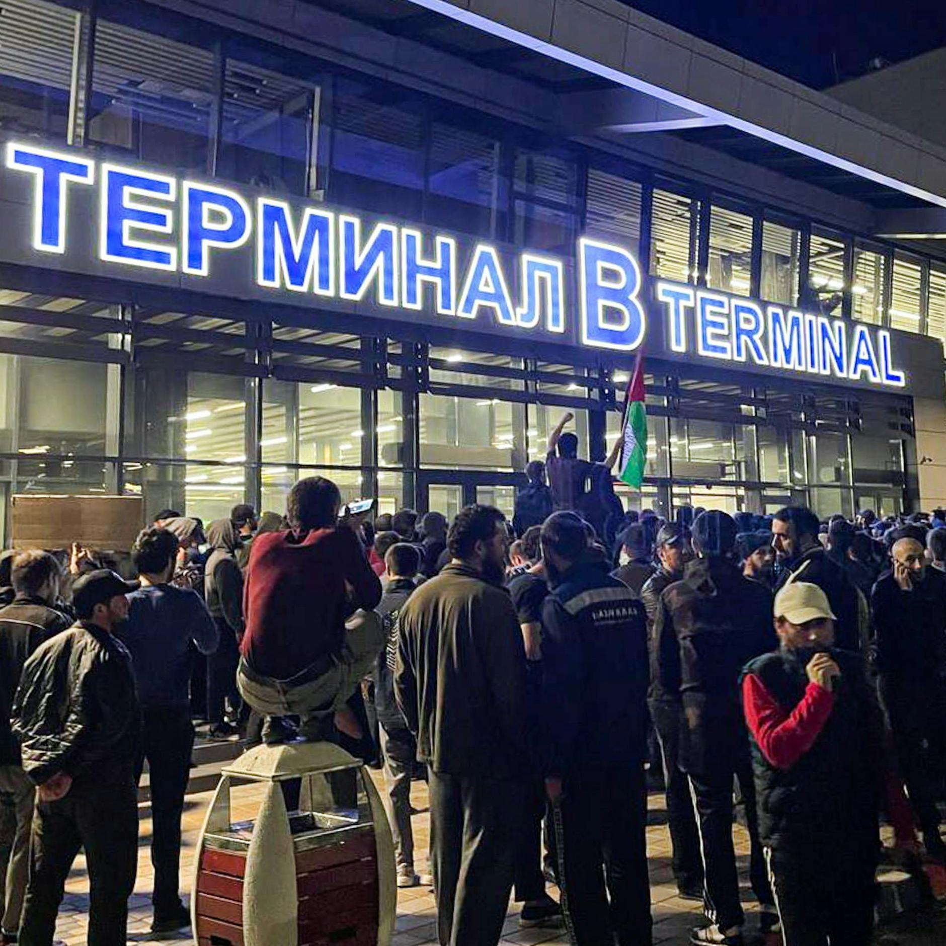 Image - Dagestan: Antisemitische Pogrome – Entgleitet Wladimir Putin die Kontrolle über den Kaukasus?