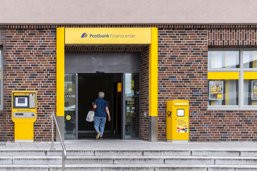 Postbank: Berliner Kunden von großen IT-Problemen betroffen
