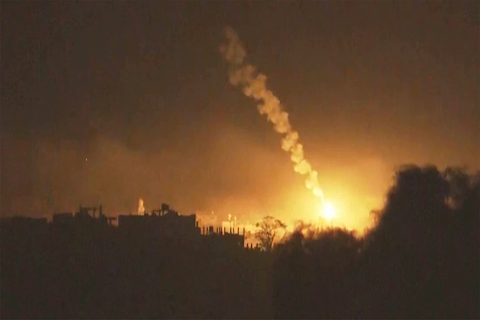 31. Oktober 2023: Vom Süden Israels aus sind heftige Explosionen im Gazastreifen zu sehen.
