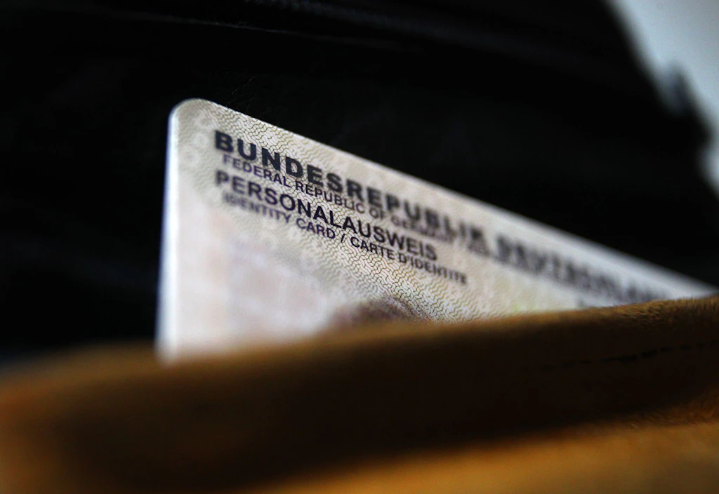 Zuwanderung, Ausweis, Autoversicherung: Das ändert sich im November