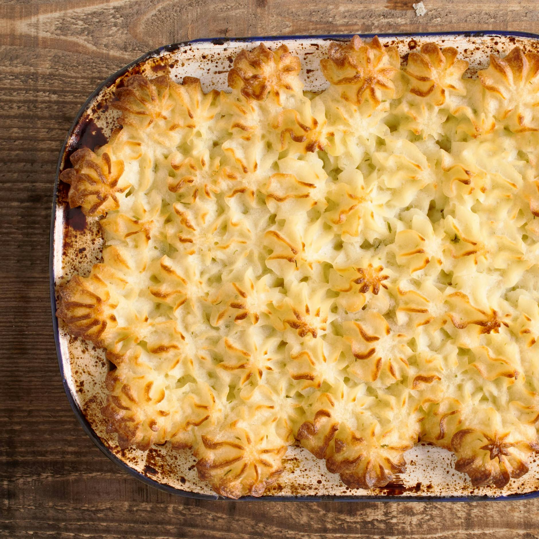 Hackfleisch mit Kartoffelbrei überbacken: Probieren Sie dieses traditionelle Rezept