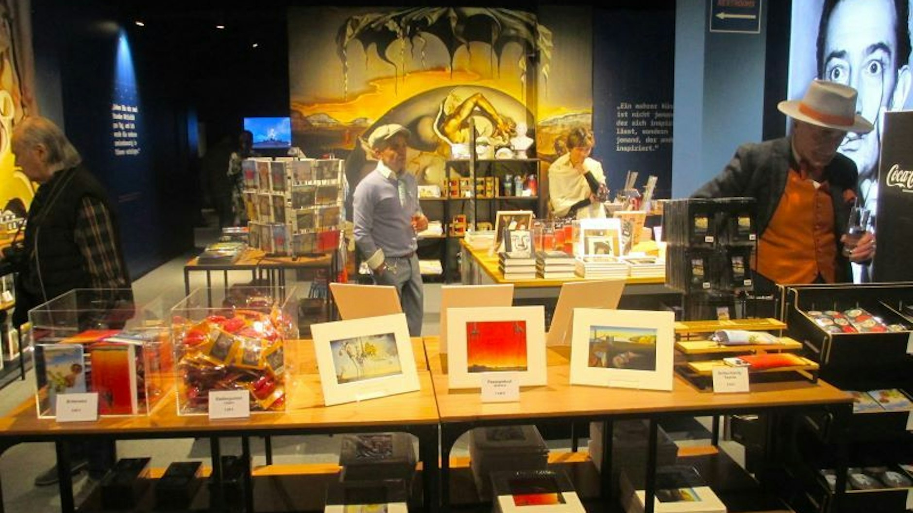 Der Ausstellungsshop ...