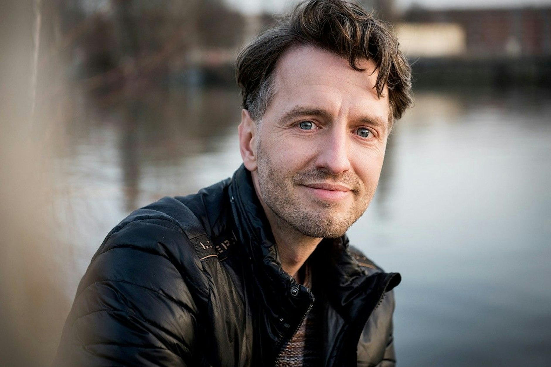 Alen Hodzovic spielt Draco Malfoy in „Harry Potter und das verwunschene Kind“. Er lebt in Berlin und Hamburg.