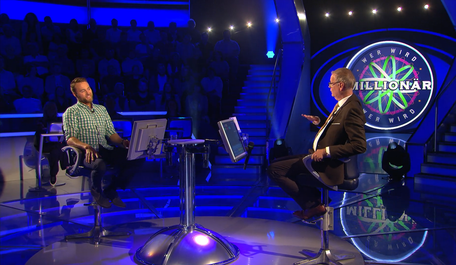 Zittern bei „Wer wird Millionär“: Kandidat verschleudert Joker für DIESE Frage