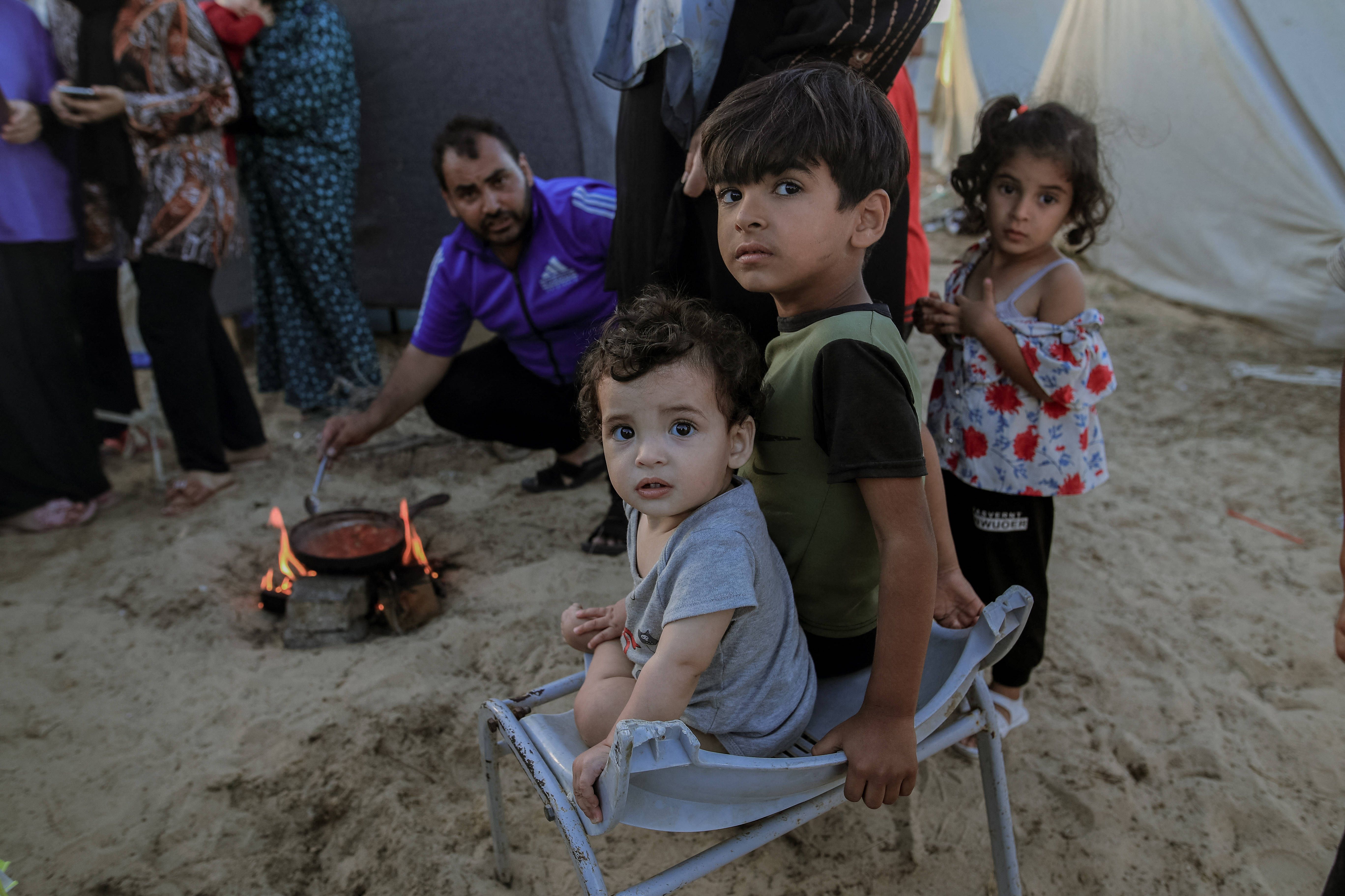 Israel-Hamas-Krieg: Netanjahu prüft offenbar Option, Palästinenser aus dem Gazastreifen zu vertreiben