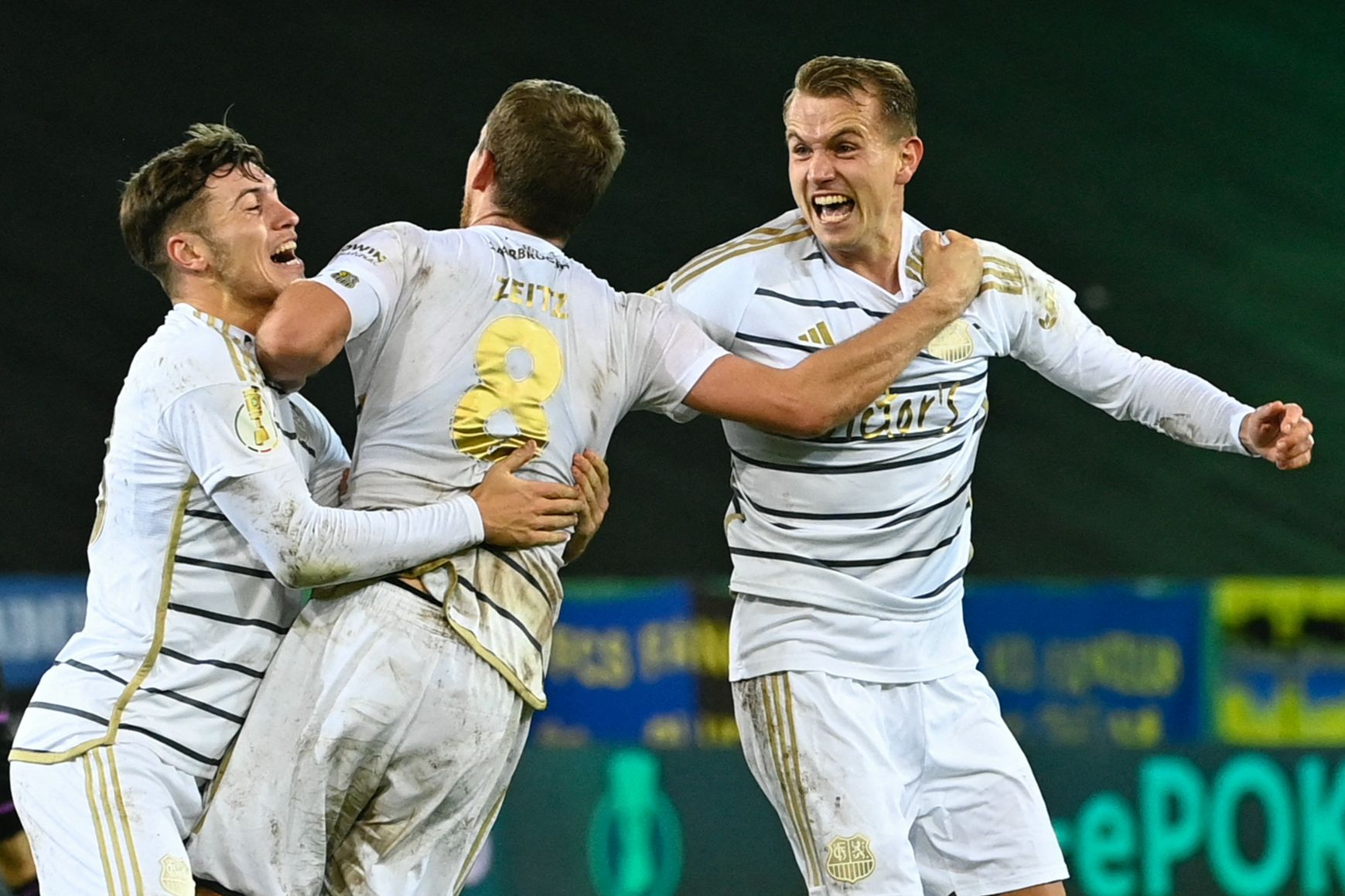 Image - Drittligist Saarbrücken schmeißt den FC Bayern raus