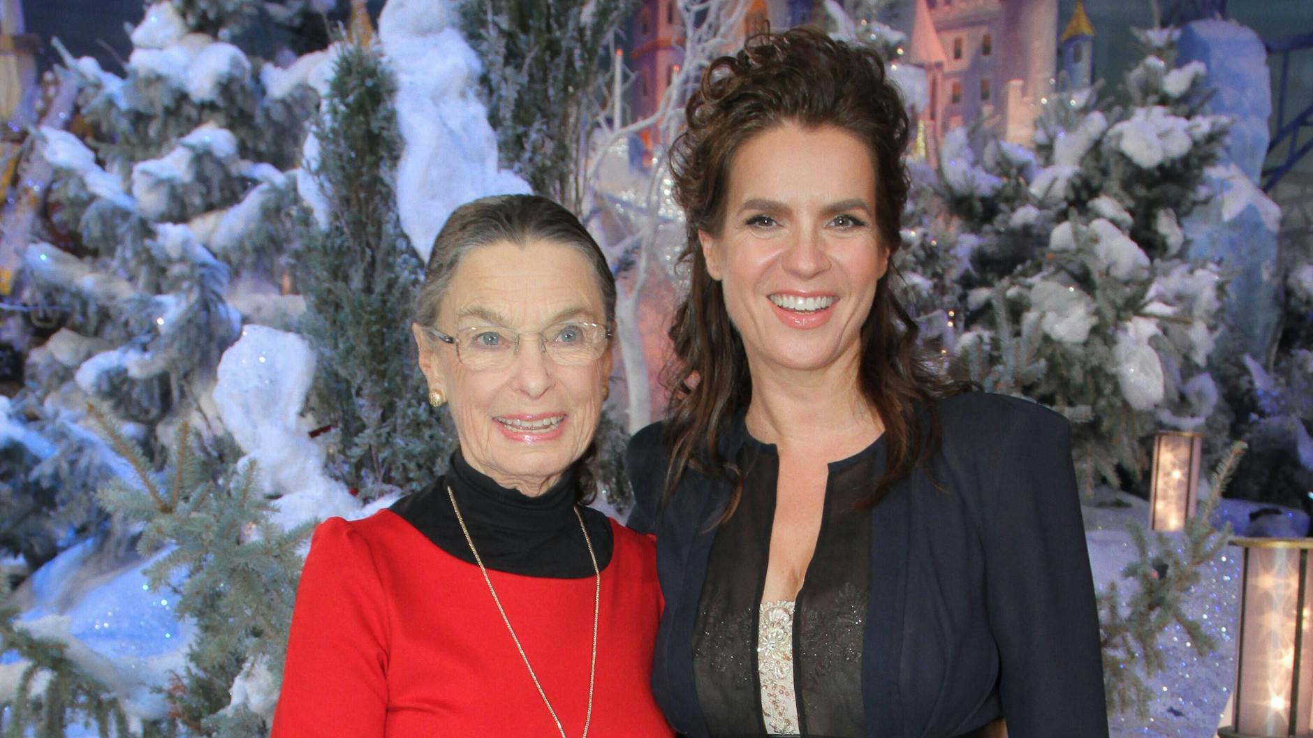 Katarina Witt und ihre Trainerin Jutta Müller 2013. 