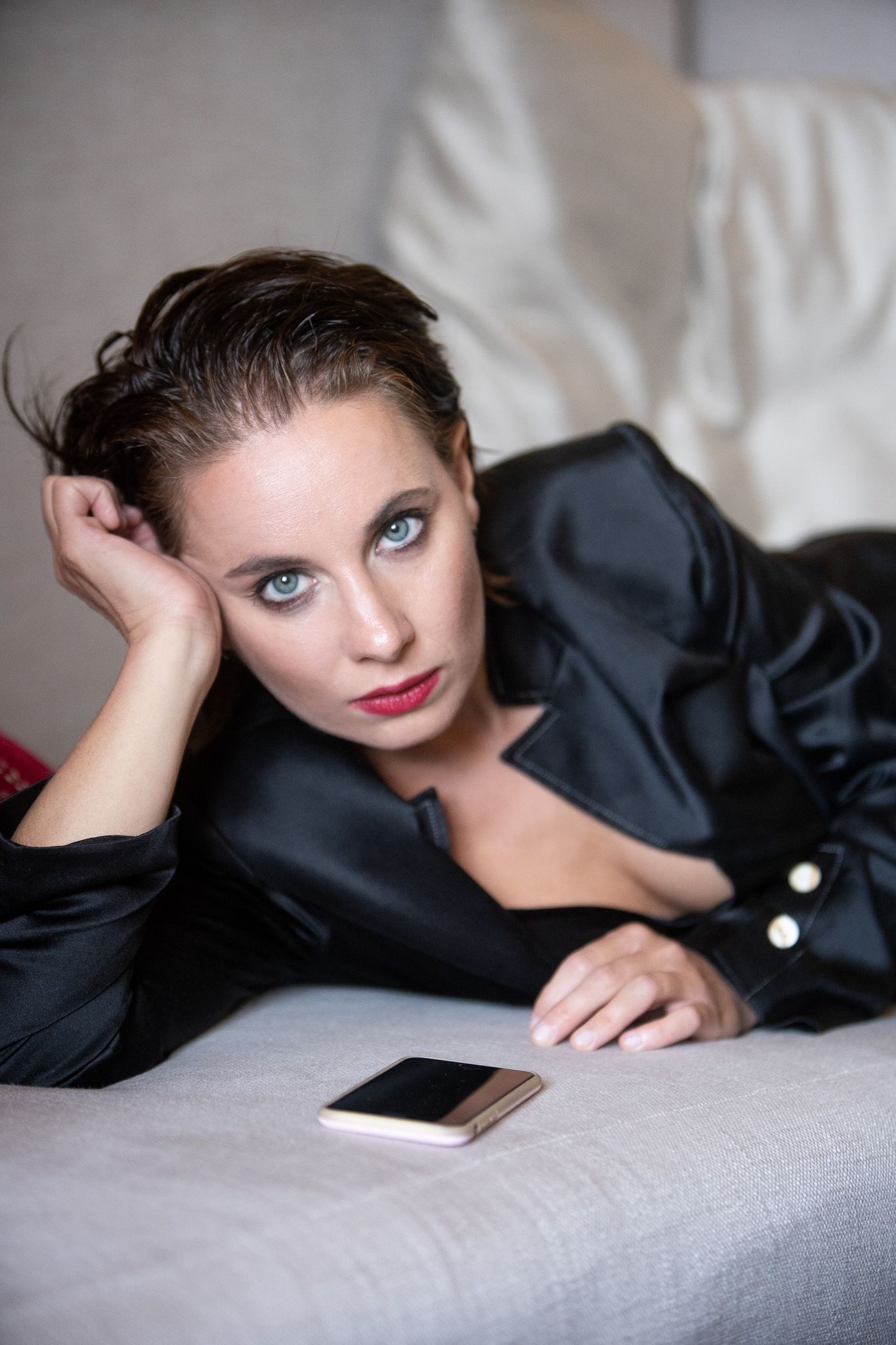 Image - Hanna Lakomy: Wie ich aus einer WhatsApp-Gruppe flog