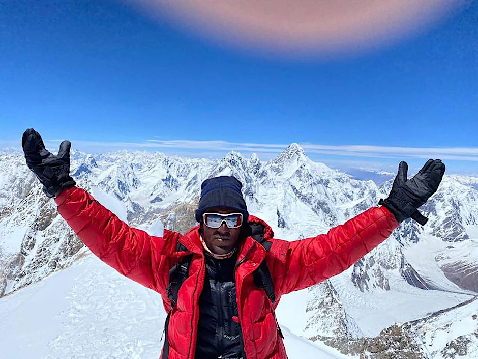 Wunderschönes Panorama voller Gefahren: Ghulam Murtaza Sadpara bei der Besteigung des Gasherbrum II in Pakistan.