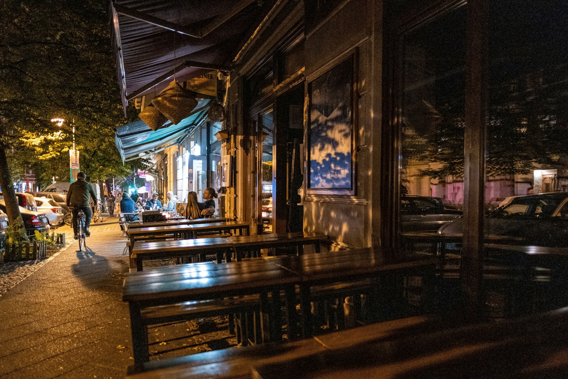 Berliner Lokale am späten Abend (Symbolbild)