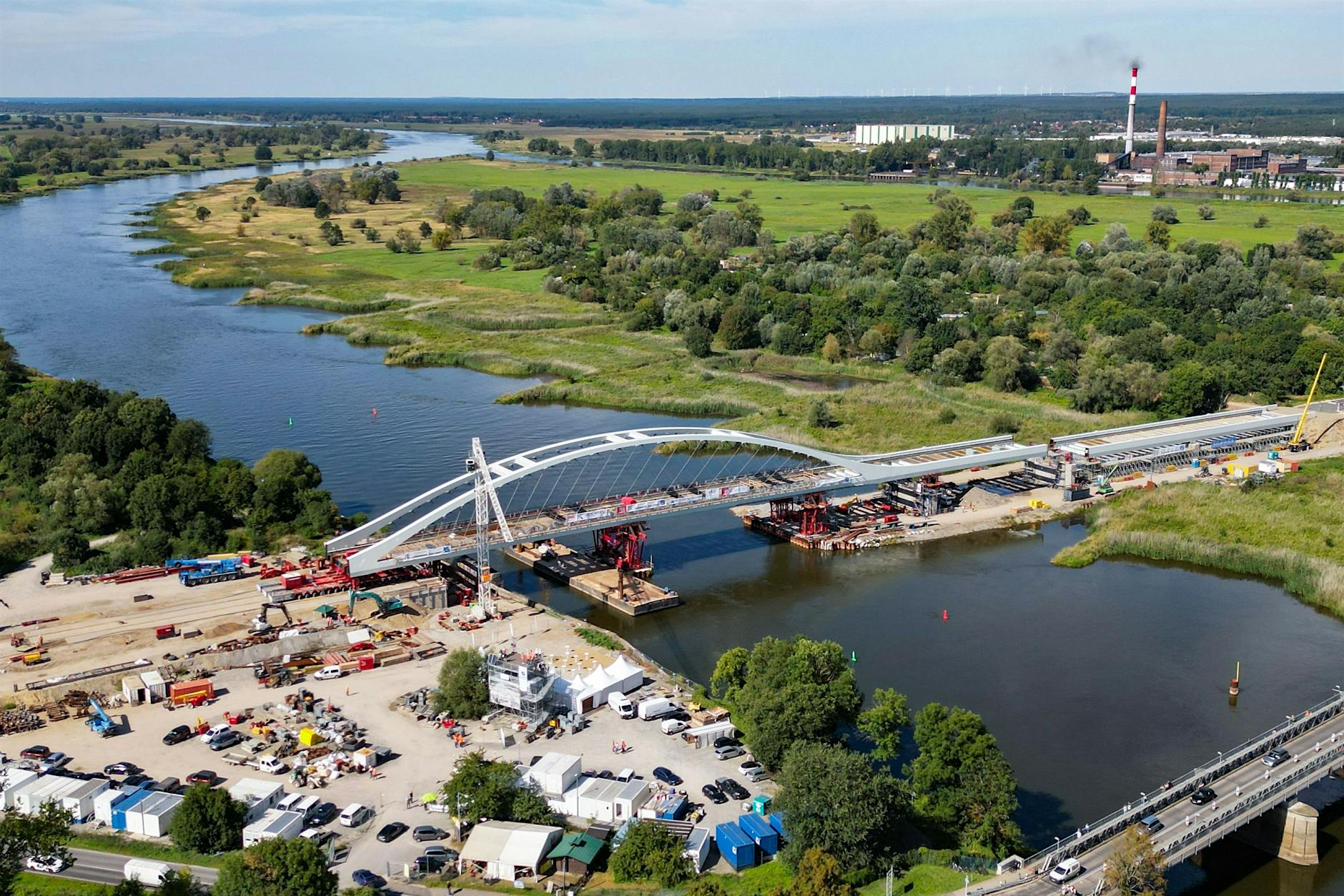 Oderbrücke nach Küstrin (Kostrzyn): Berlin erhält eine internationale Bahnverbindung zurück