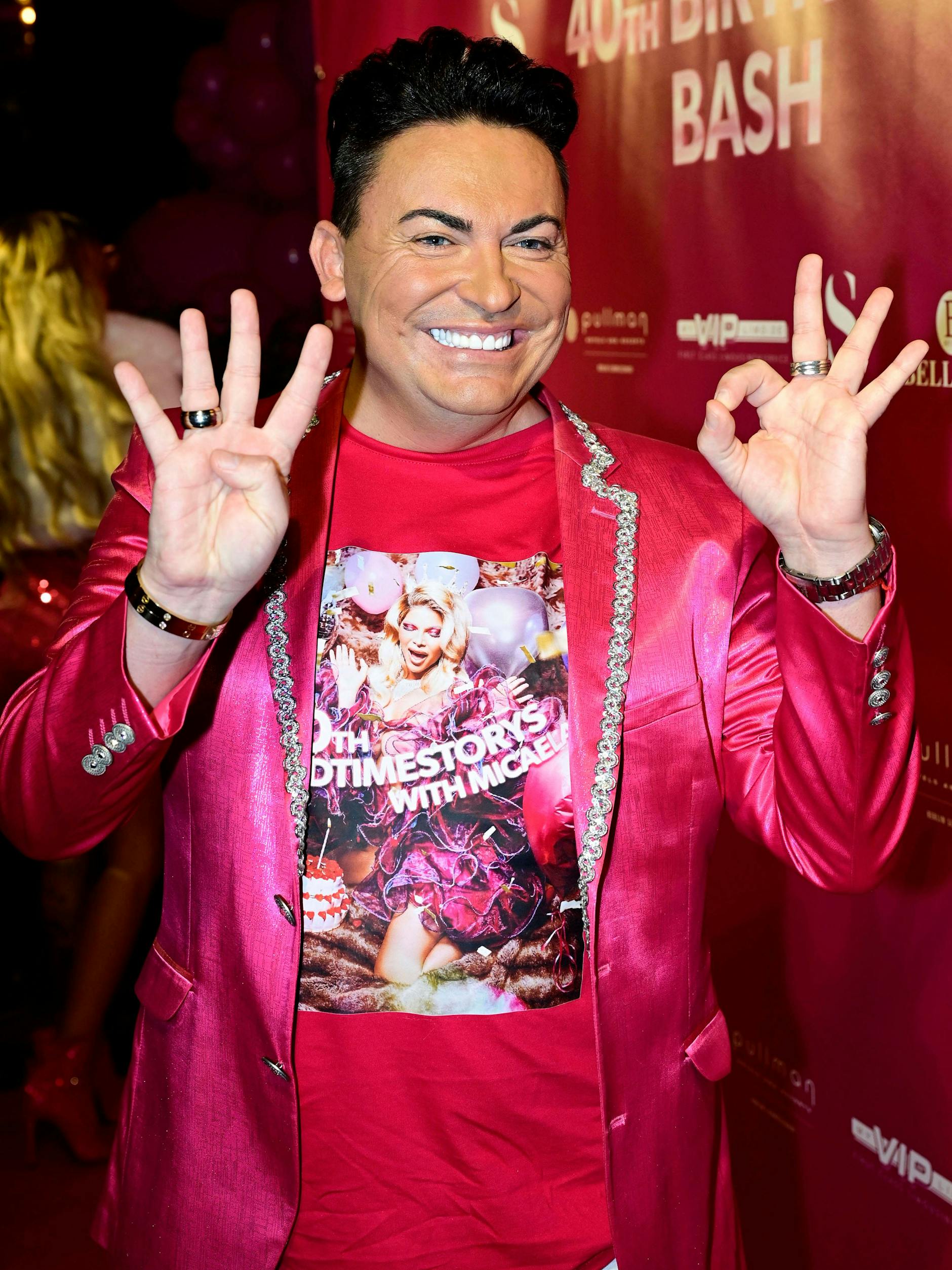 Beim 40. Geburtstag von Micaela Schäfer strahlte Matthias Mangiapane.