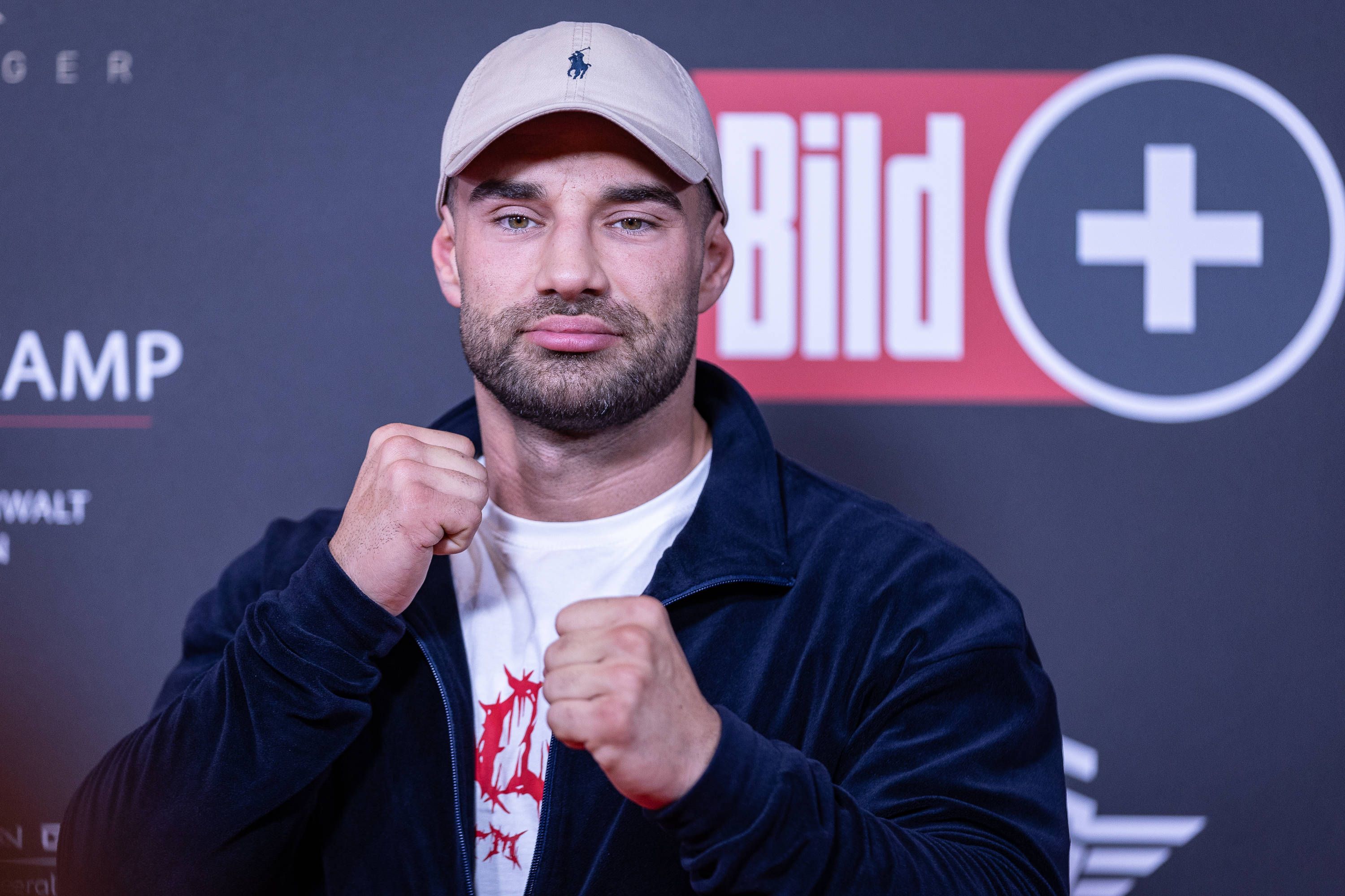 „Fame Fighting“ - Aleksandar Petrovic gegen Diogo Sangre: ER gewann!