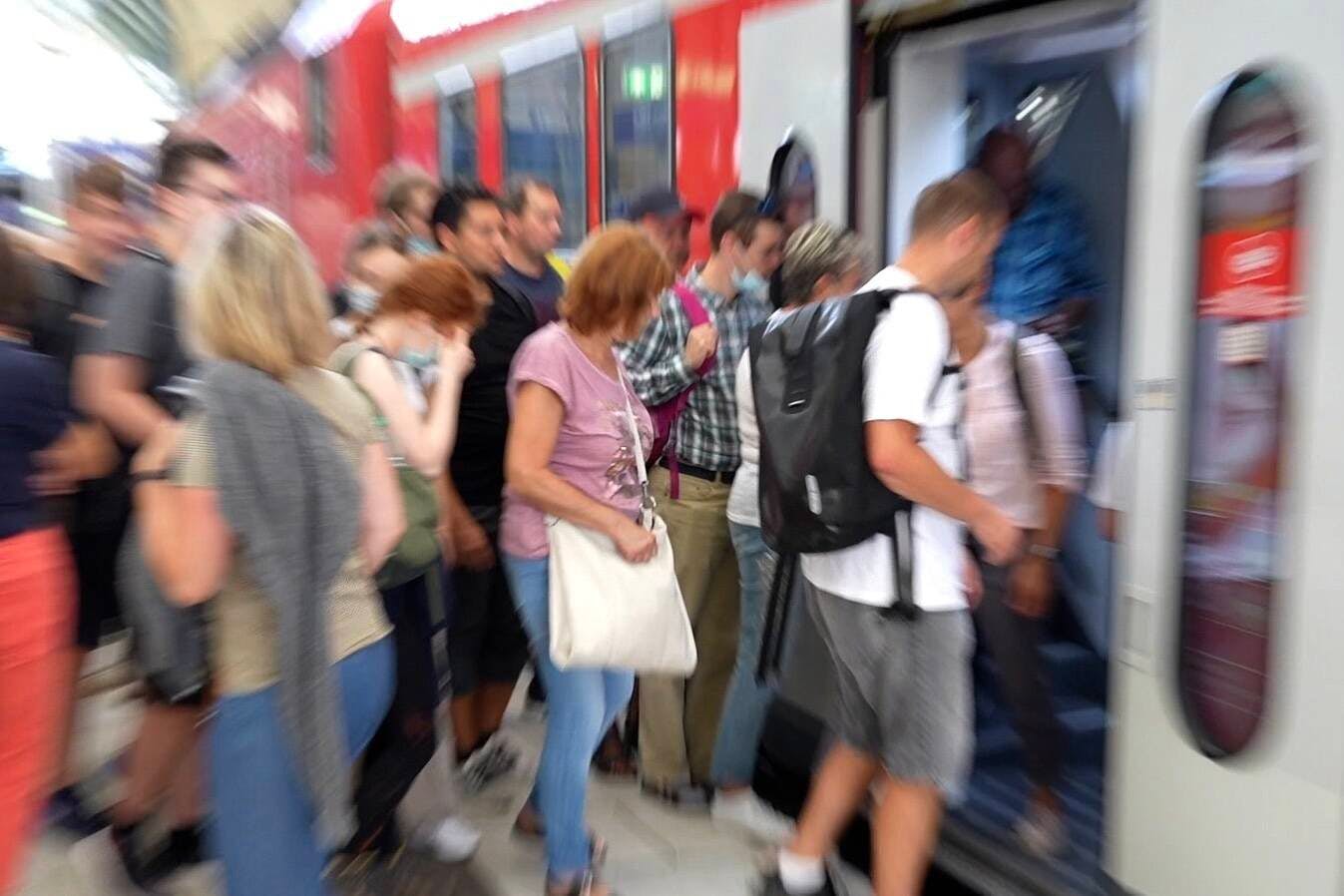 Im Umsteige-Chaos ging der Zehnjährige verloren.