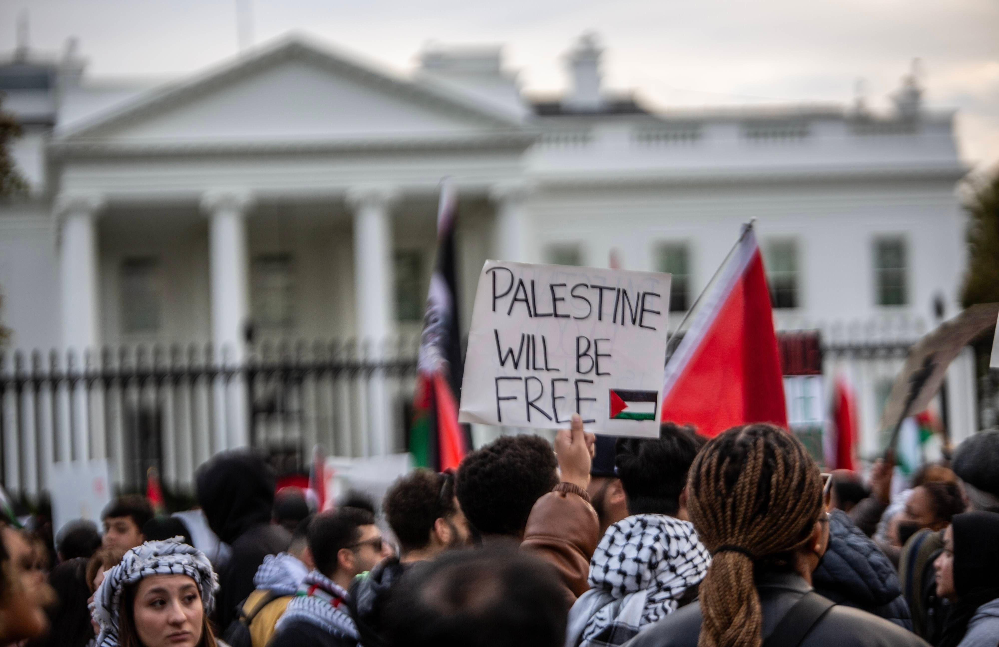 Israel-Hamas-Krieg: Wütende Pro-Palästina-Demos Vor Dem Weißen Haus In ...