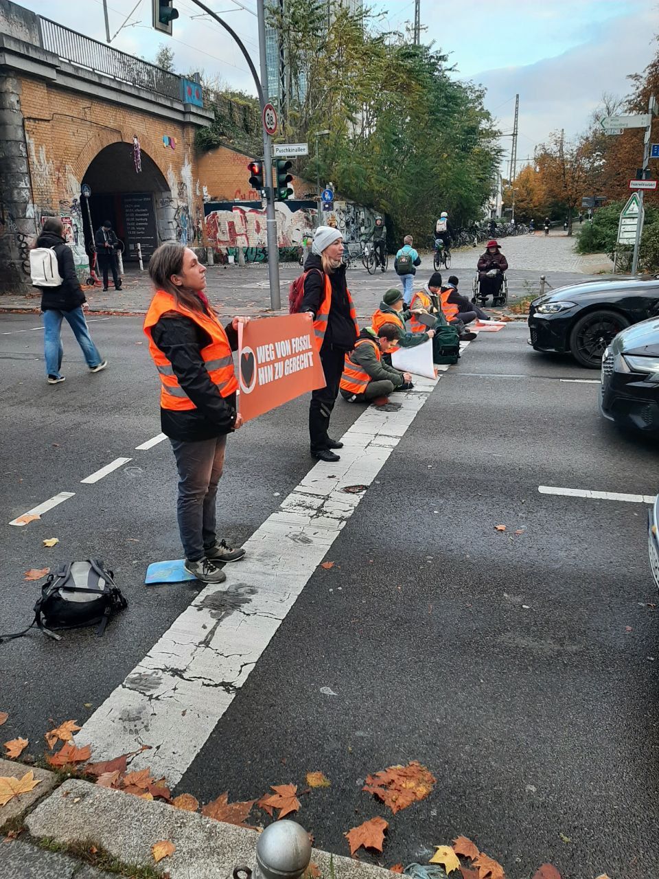 Letzte Generation: Blockaden Im Straßenverkehr Am Montagmorgen In Berlin