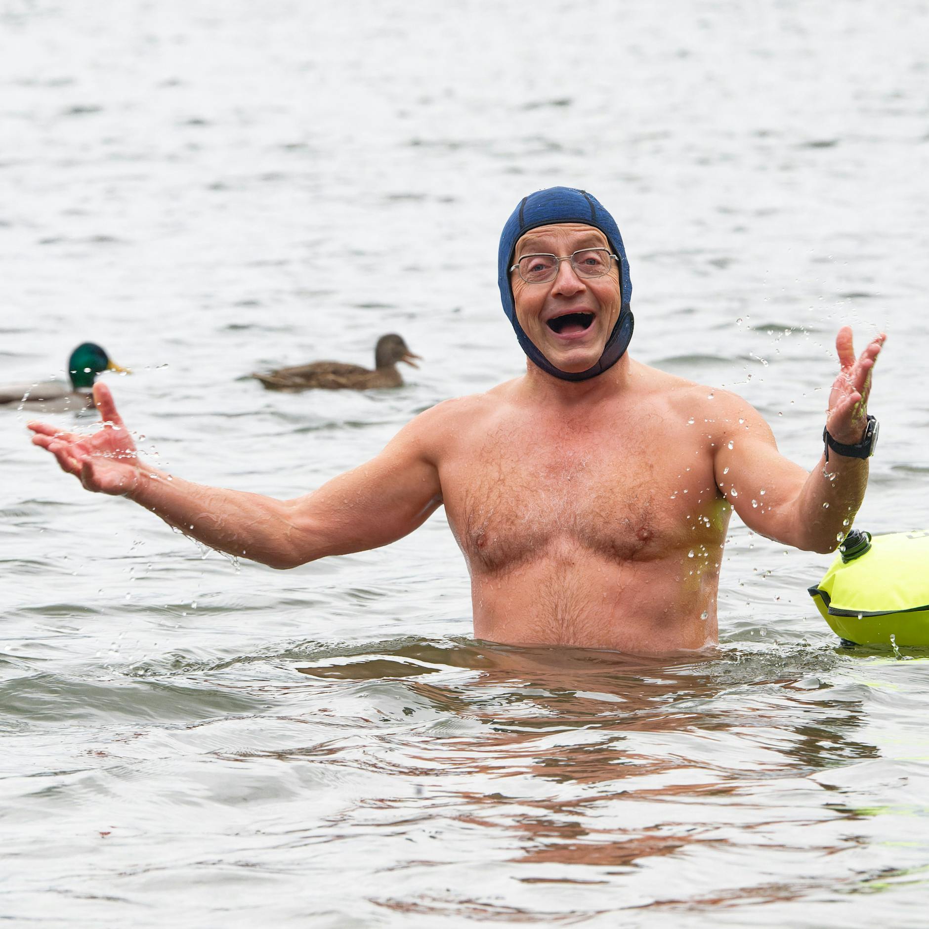 TV-Star Wigald Boning: DARUM geht er seit 500 Tagen täglich baden