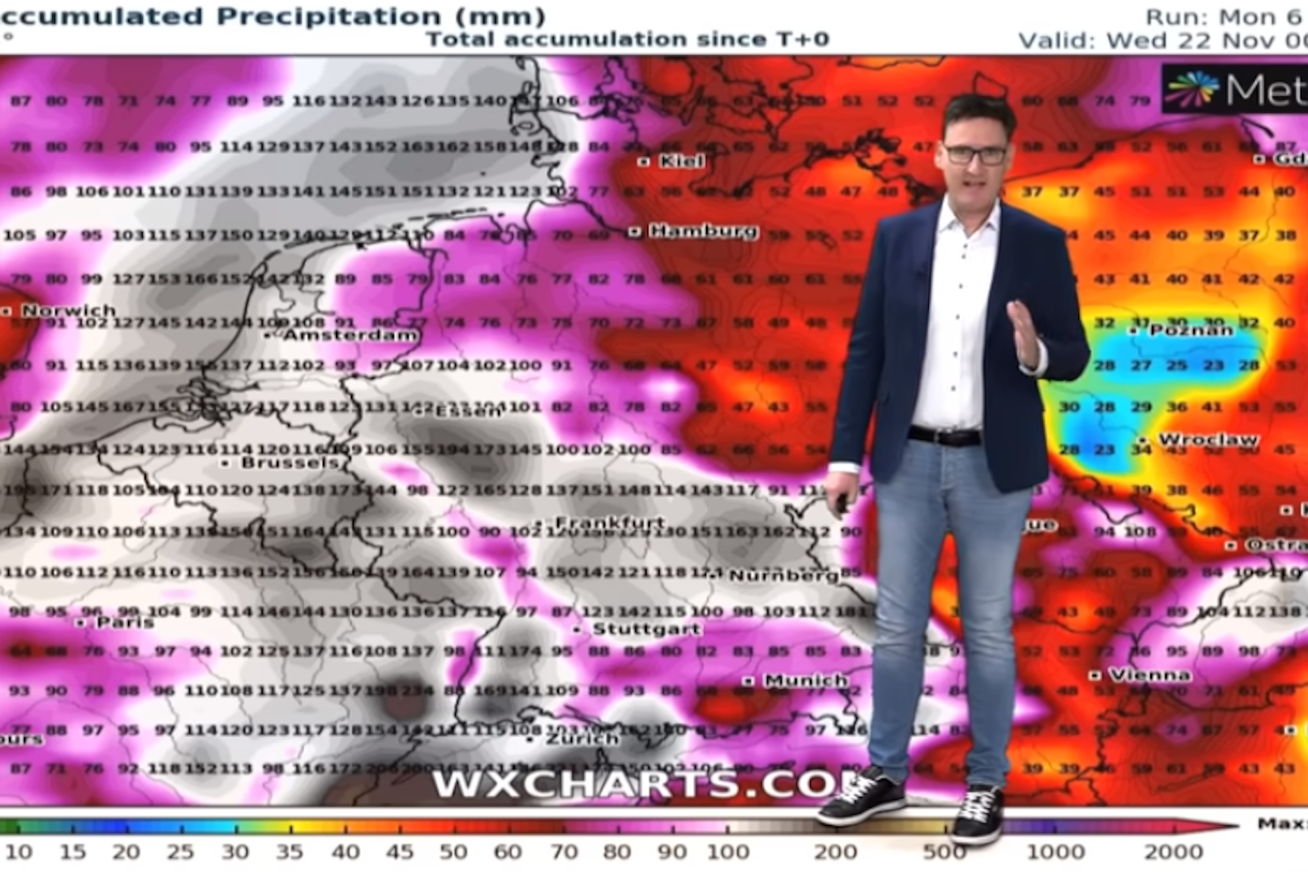 Besonders der Westen muss sich erneut auf sintflutartigen Regen einstellen, erklärt Wetter-Experte Dominik Jung.