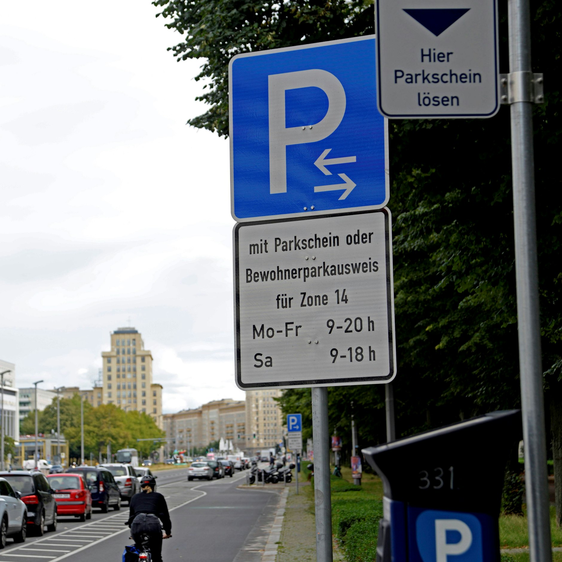 Auch Infos über Parkzonen und Gebühren lassen sich in der neuen Karte abrufen.