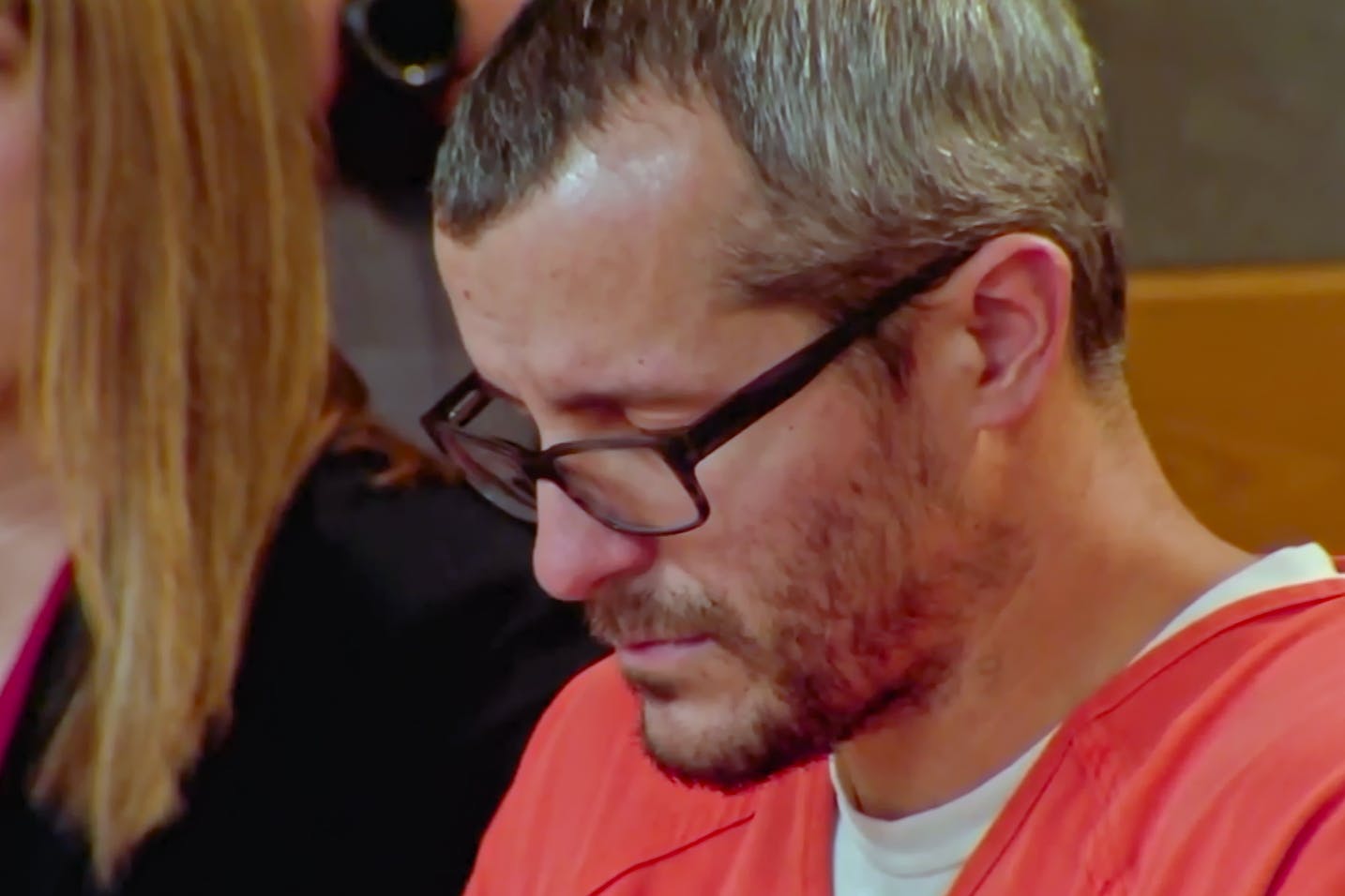 Chris Watts aus „American Murder: Die Bilderbuchfamilie“ bei seiner Anhörung vor Gericht