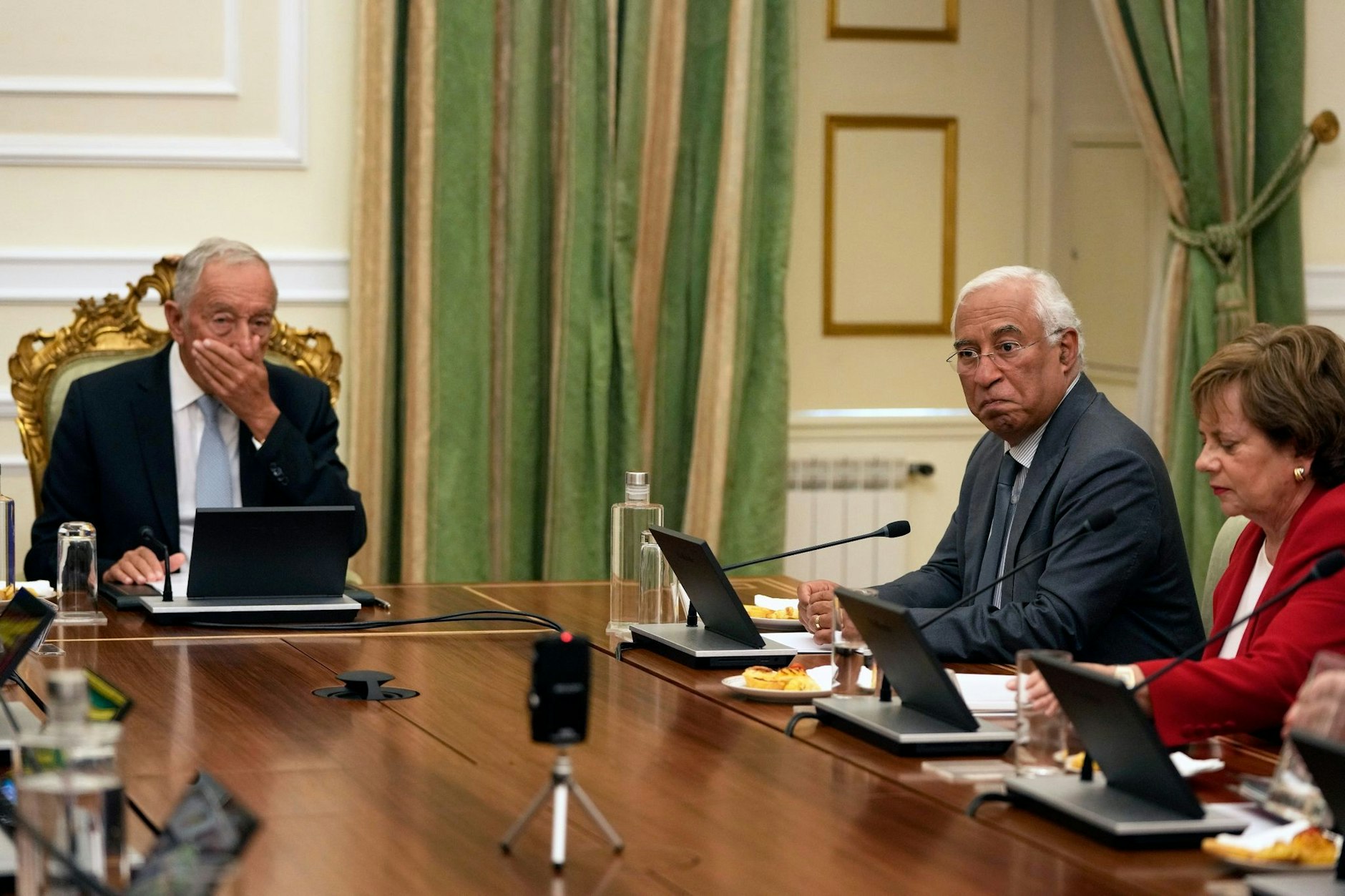 Portugals Präsident Marcelo Rebelo löst Parlament auf Neuwahlen