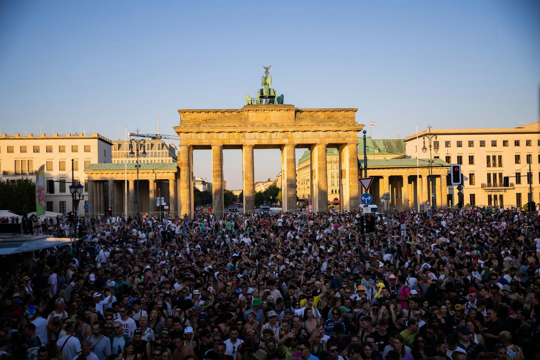 „Rave The Planet“ zieht im August wieder durch Berlin