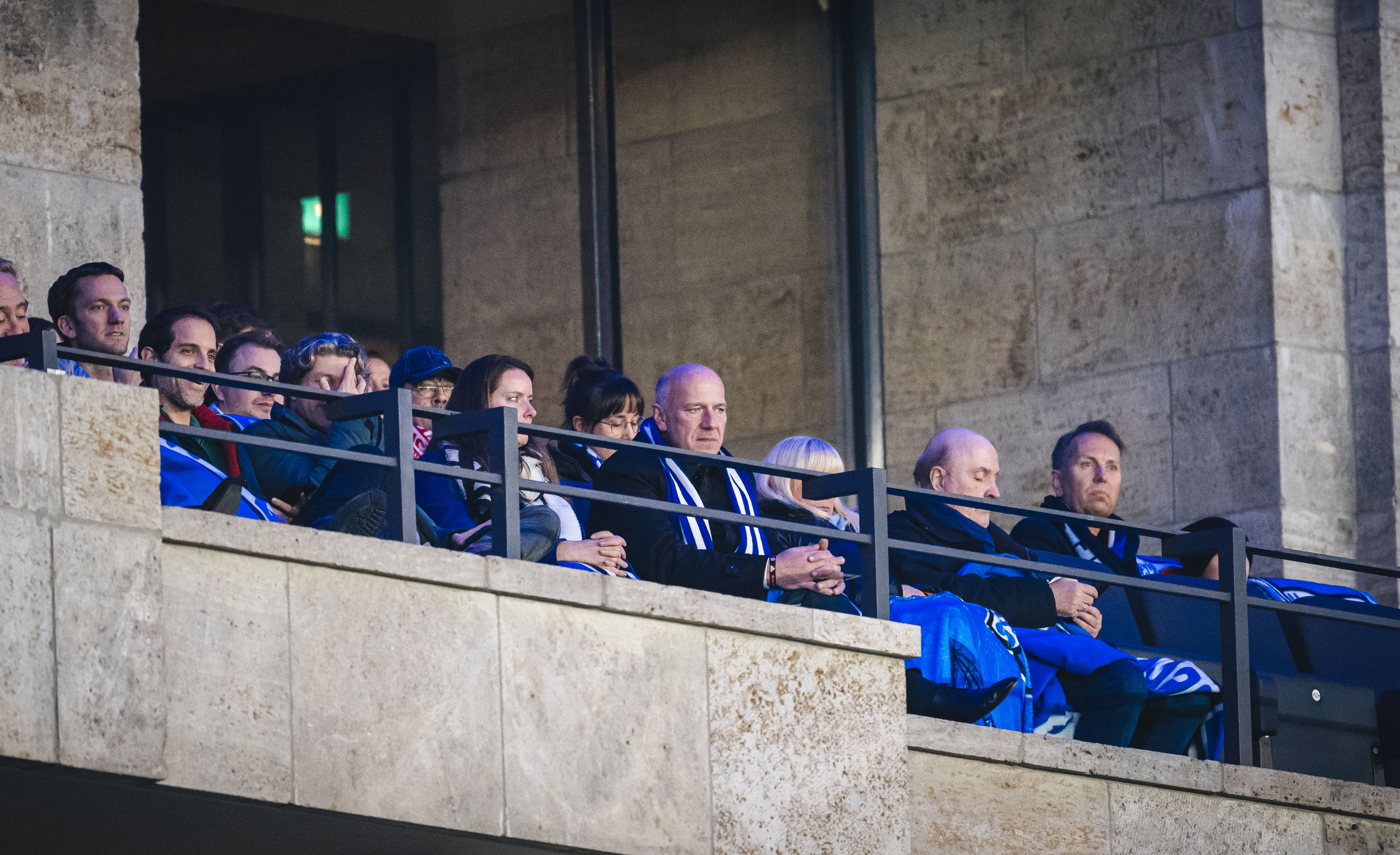 Kai Wegner besucht BFC Dynamo und spricht über die Zukunft des Sportforums