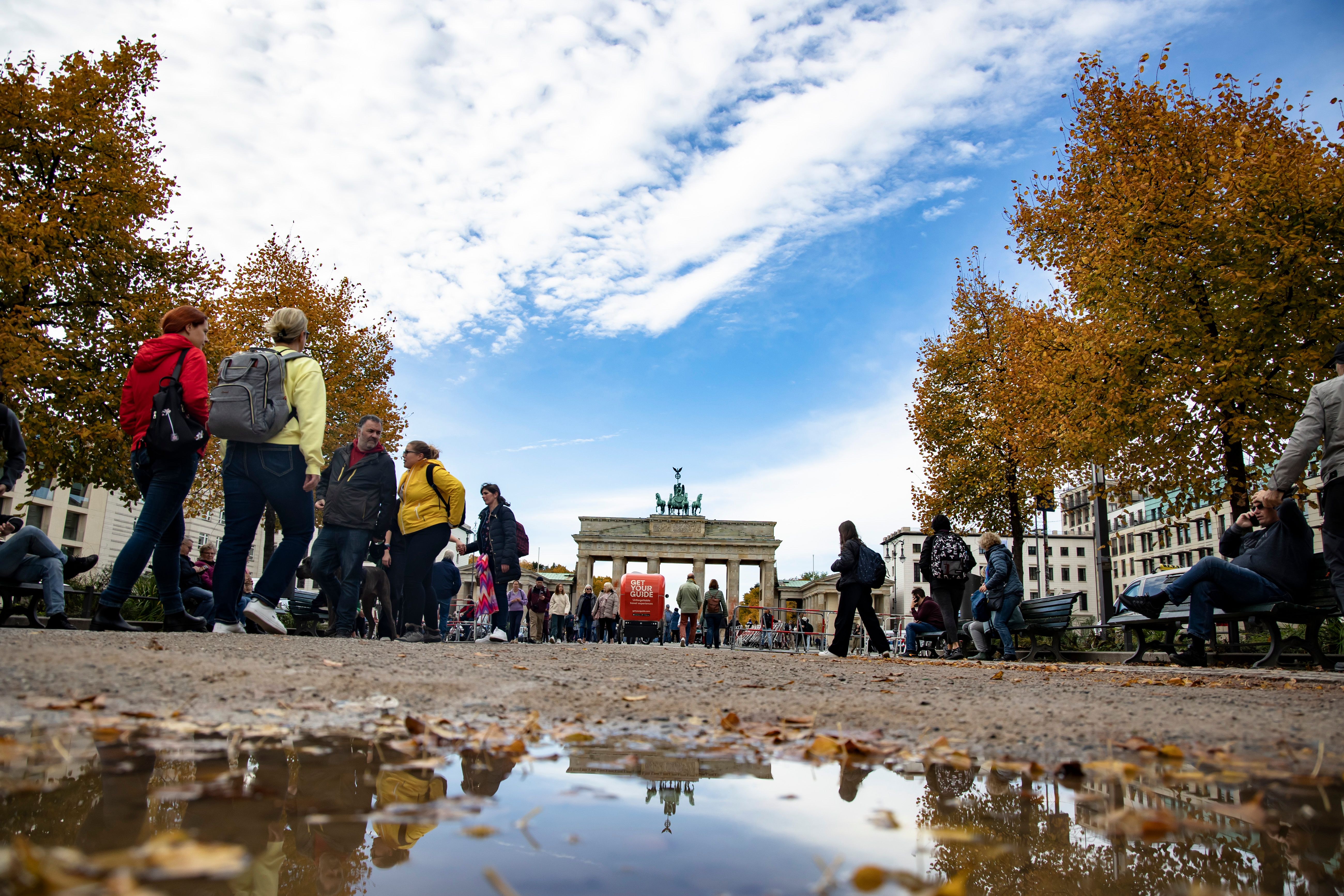 Berlins Tourismus Blüht Wieder Auf! Aus Diesem Land Kommen Die Meisten