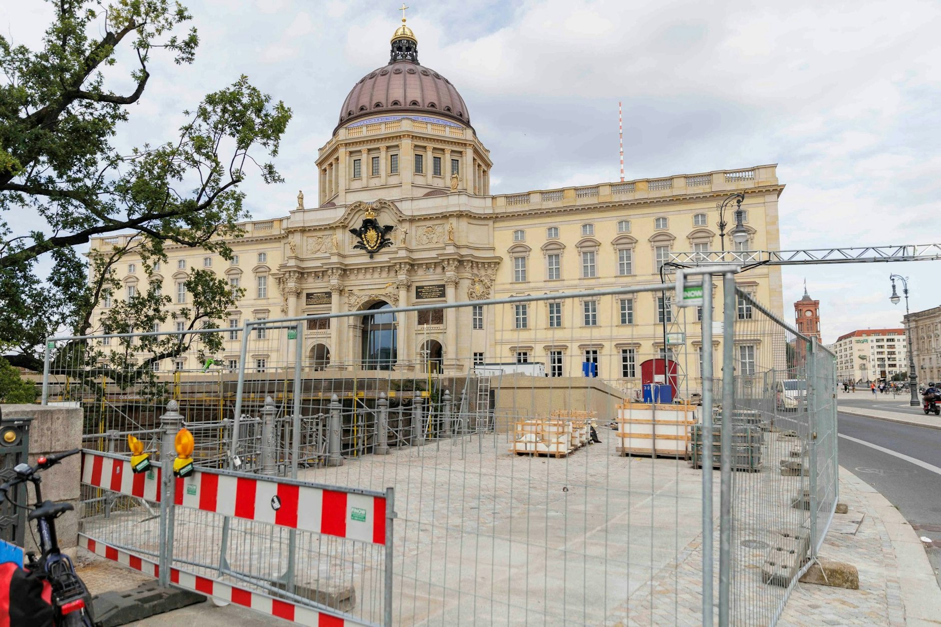 Einheitsdenkmal In Berlin Gefährdet Bund Soll 2 5 Millionen Euro Für