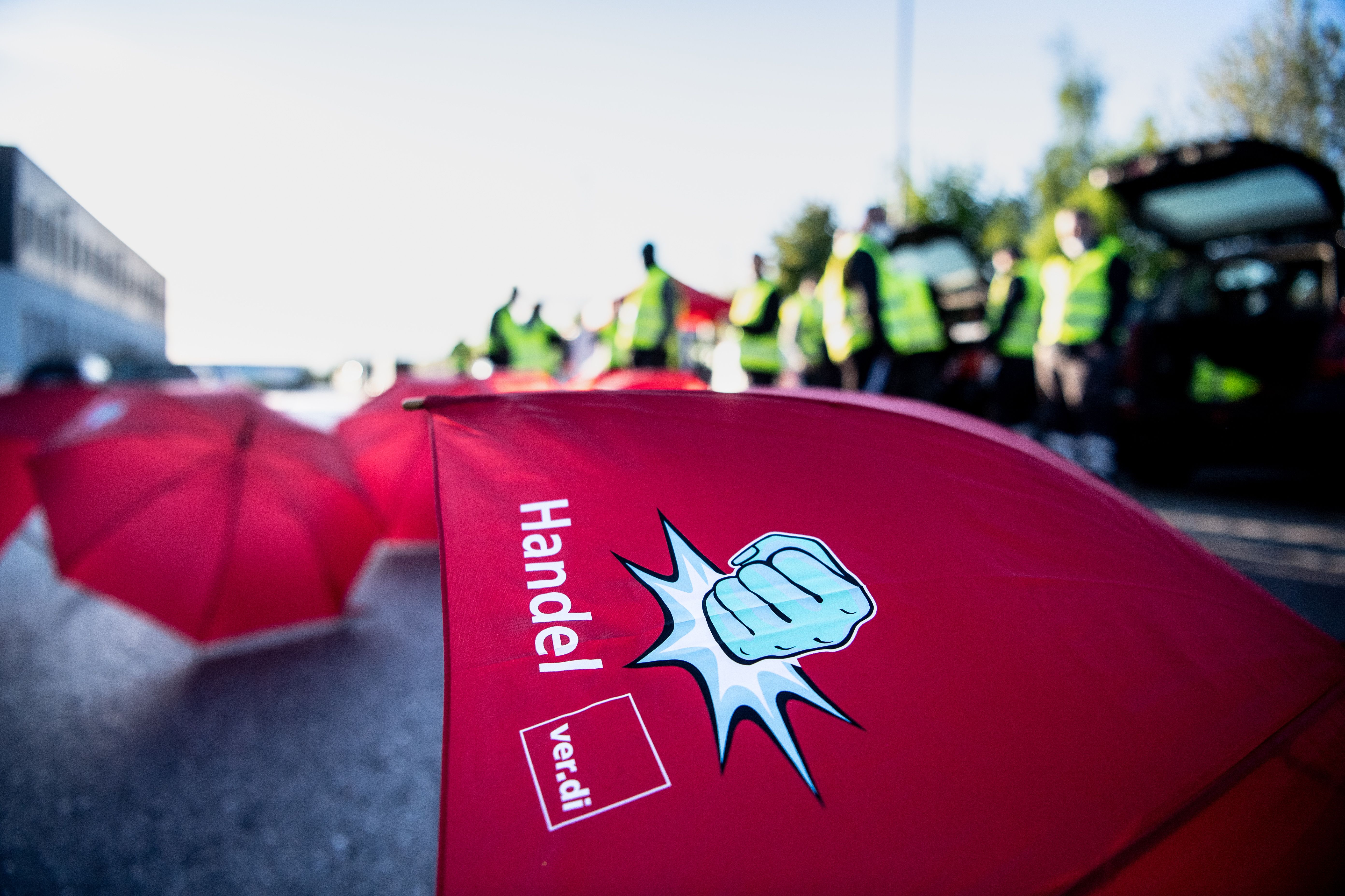 Leere Regale drohen! Einzelhandel streikt in Berlin-Region