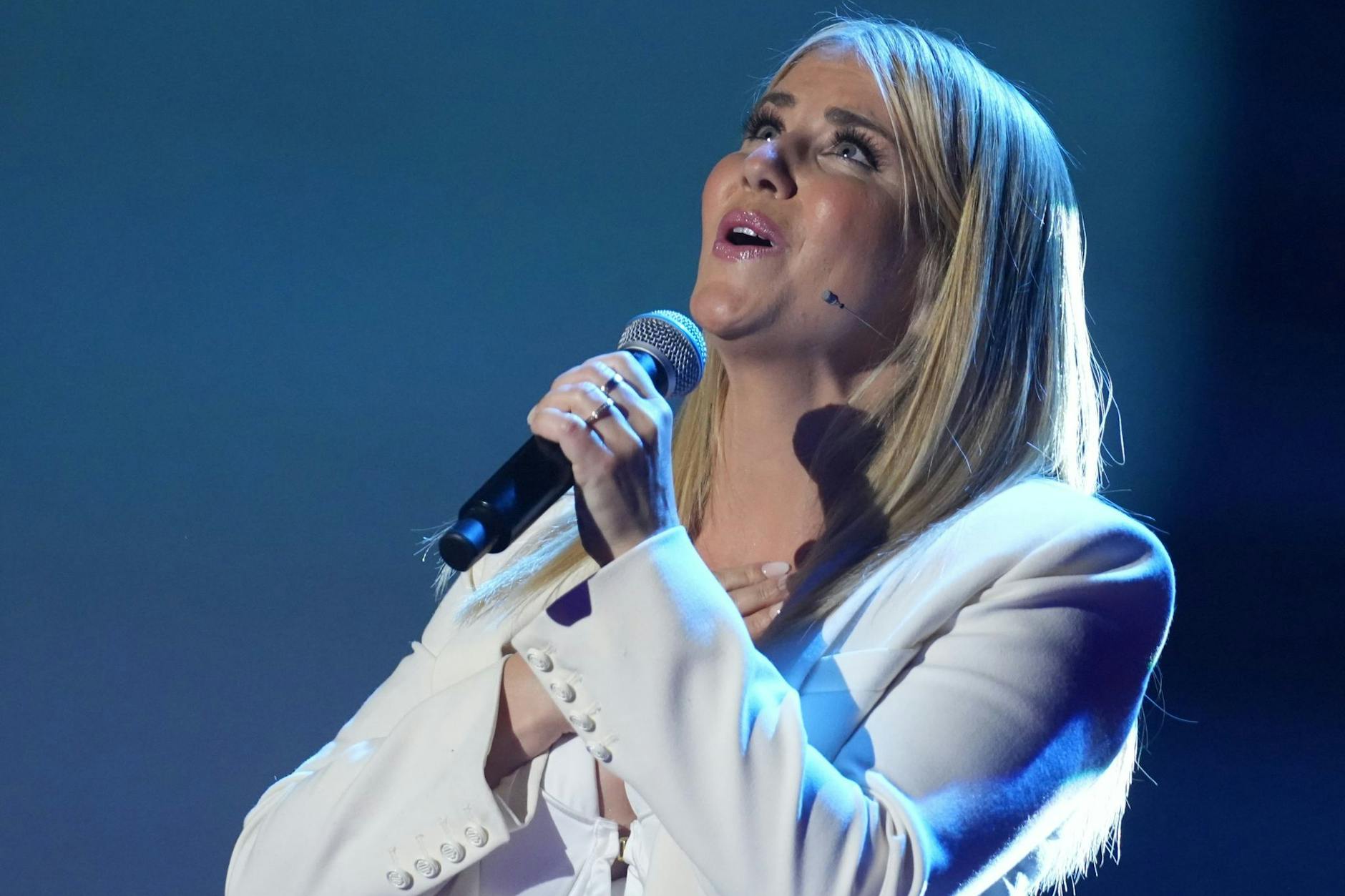 Beatrice Egli will mit der neuen Ausgabe ihrer „Beatrice Egli Show“ für besonders emotionale Momente sorgen.