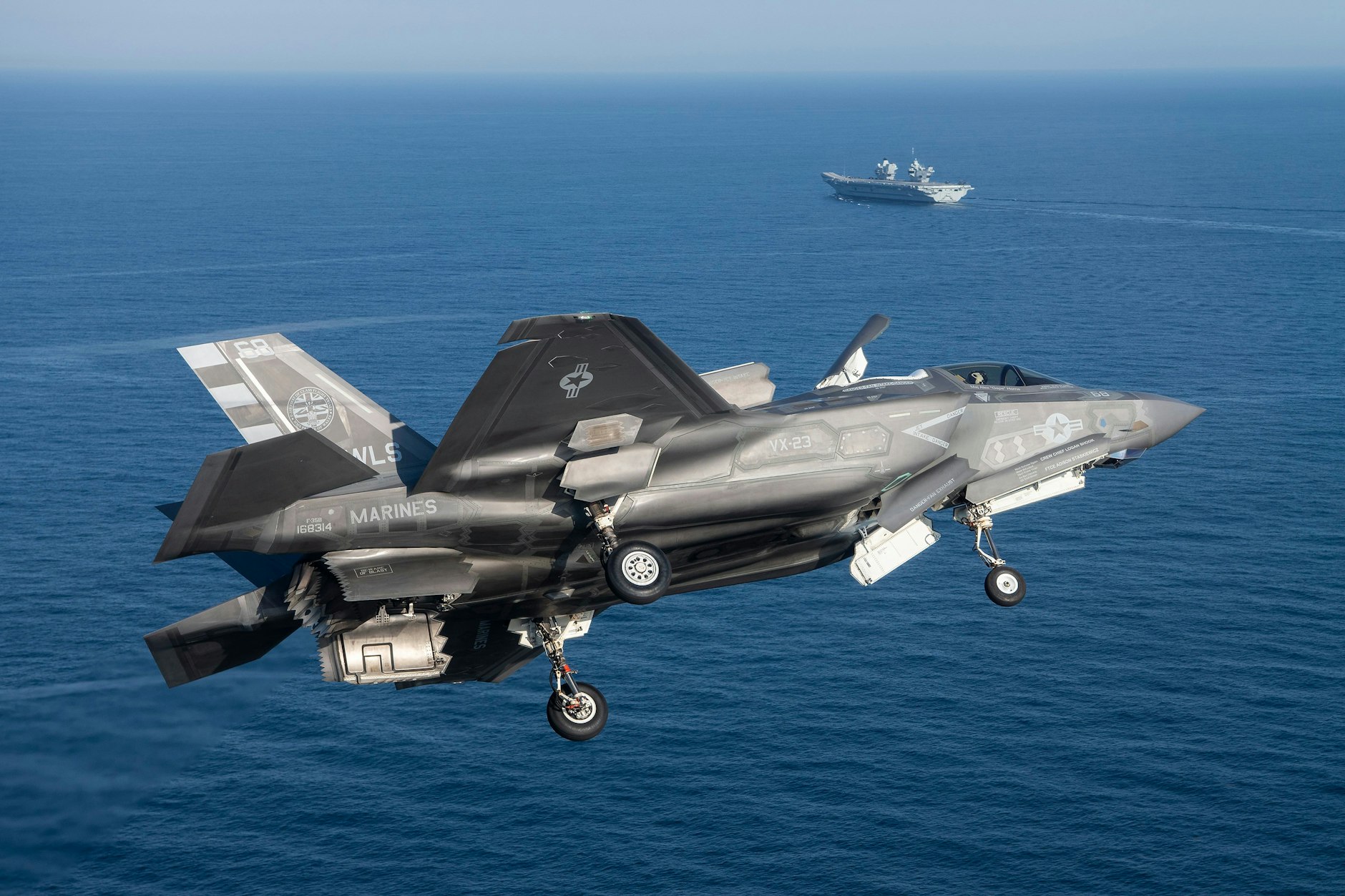 Dieses von der US Navy zu Verfügung gestellte Foto zeigt ein F-35B Tarnkappen-Kampfflugzeug des US Marine Corps (Symbolbild).