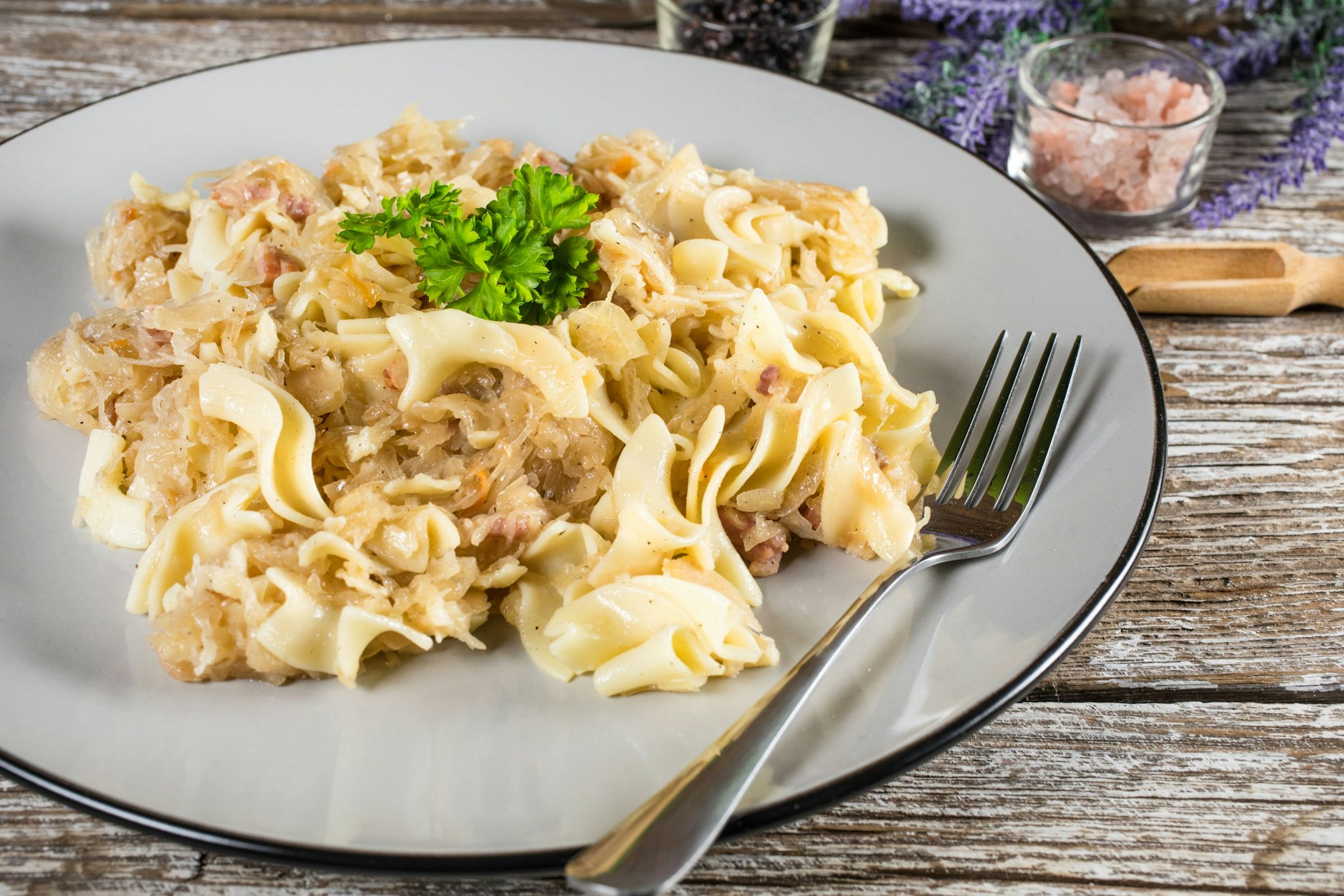 Diese leckeren Krautnudeln sind das perfekte Herbst-Gericht - probieren Sie das Rezept unbedingt aus!