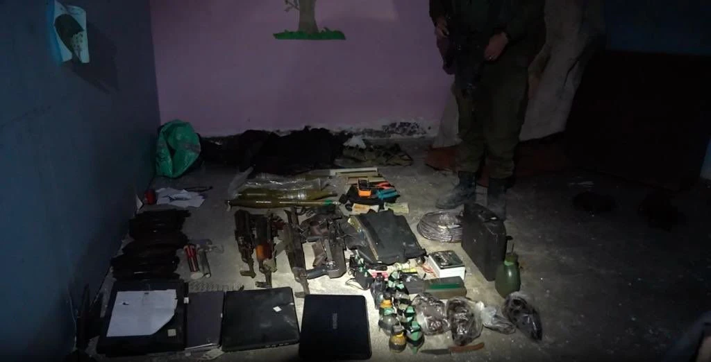 Israels Armee zeigt Video: Waffen unter Krankenhaus in Gaza gefunden