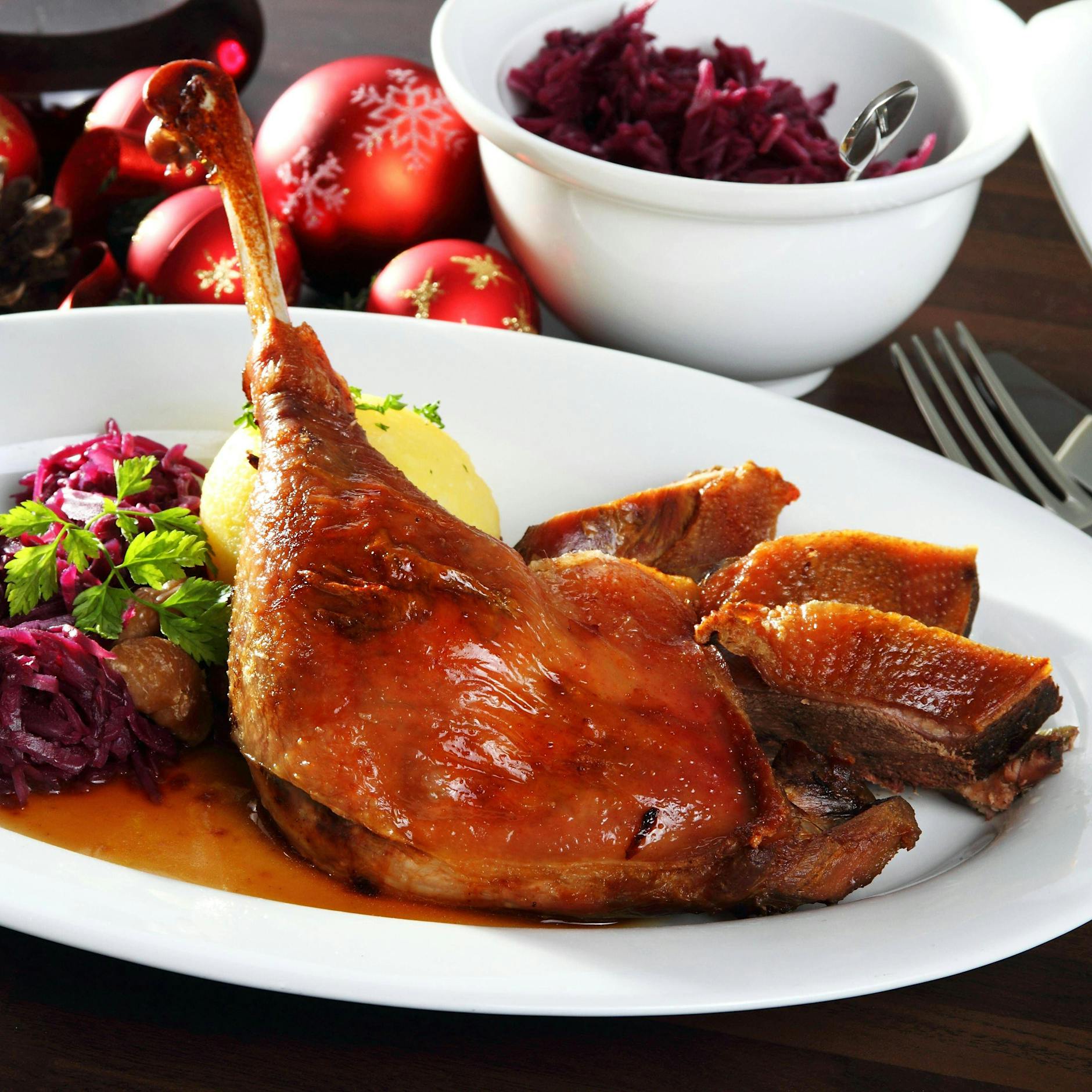 Gänsekeule – das beste Rezept: Knusprig, saftig, leicht nachzumachen!