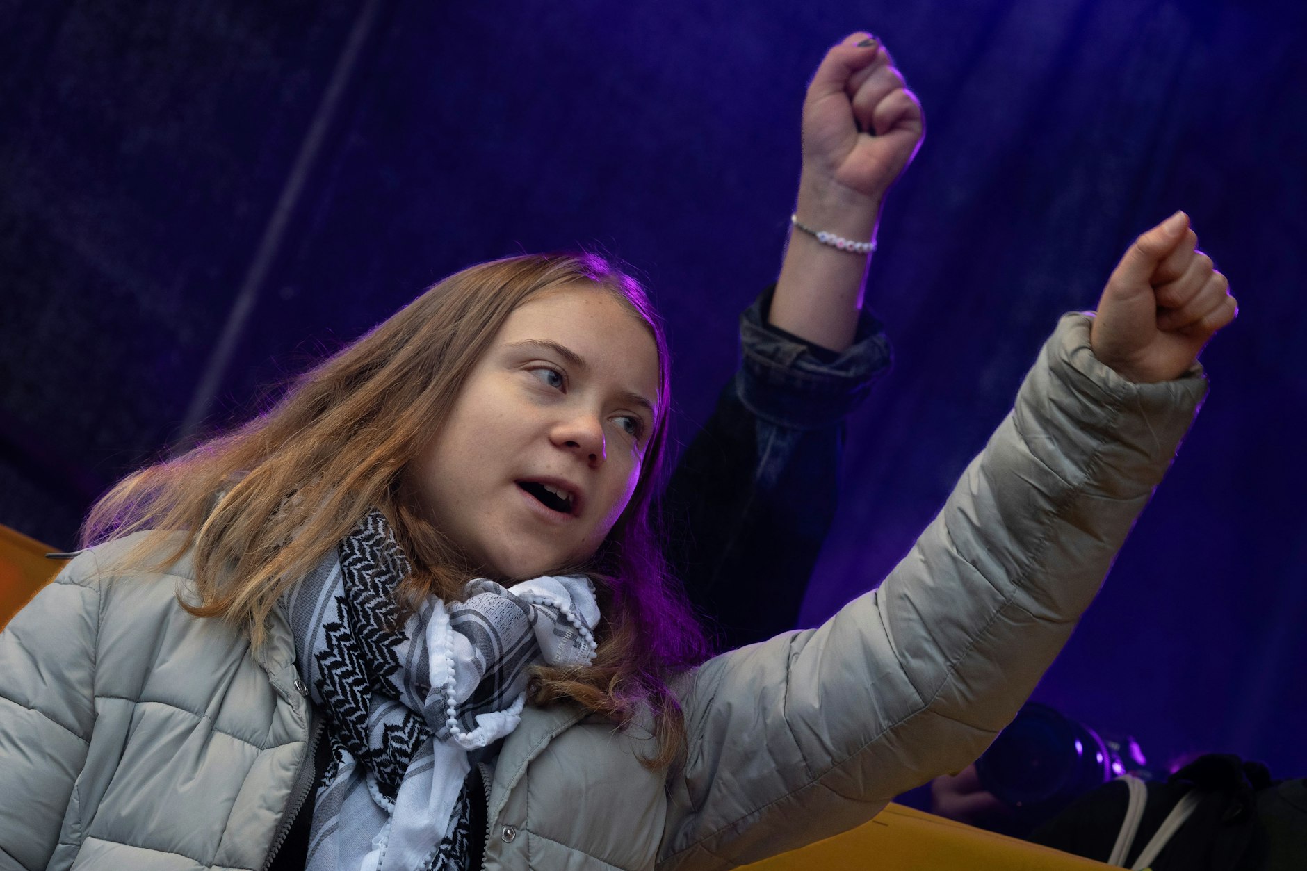 „Auf besetztem Land gibt es keine Klimagerechtigkeit“, skandierte die Klimaaktivistin Greta Thunberg auf der Kundgebung in Amsterdam.