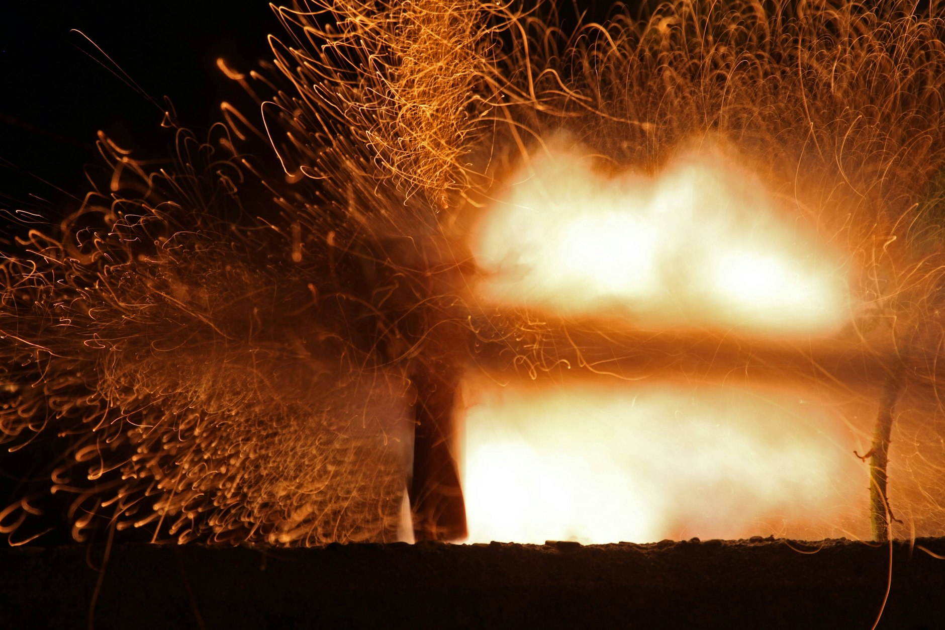 Die zwei Jugendlichen hantierten in der Wohnung mit Feuerwerk herum.