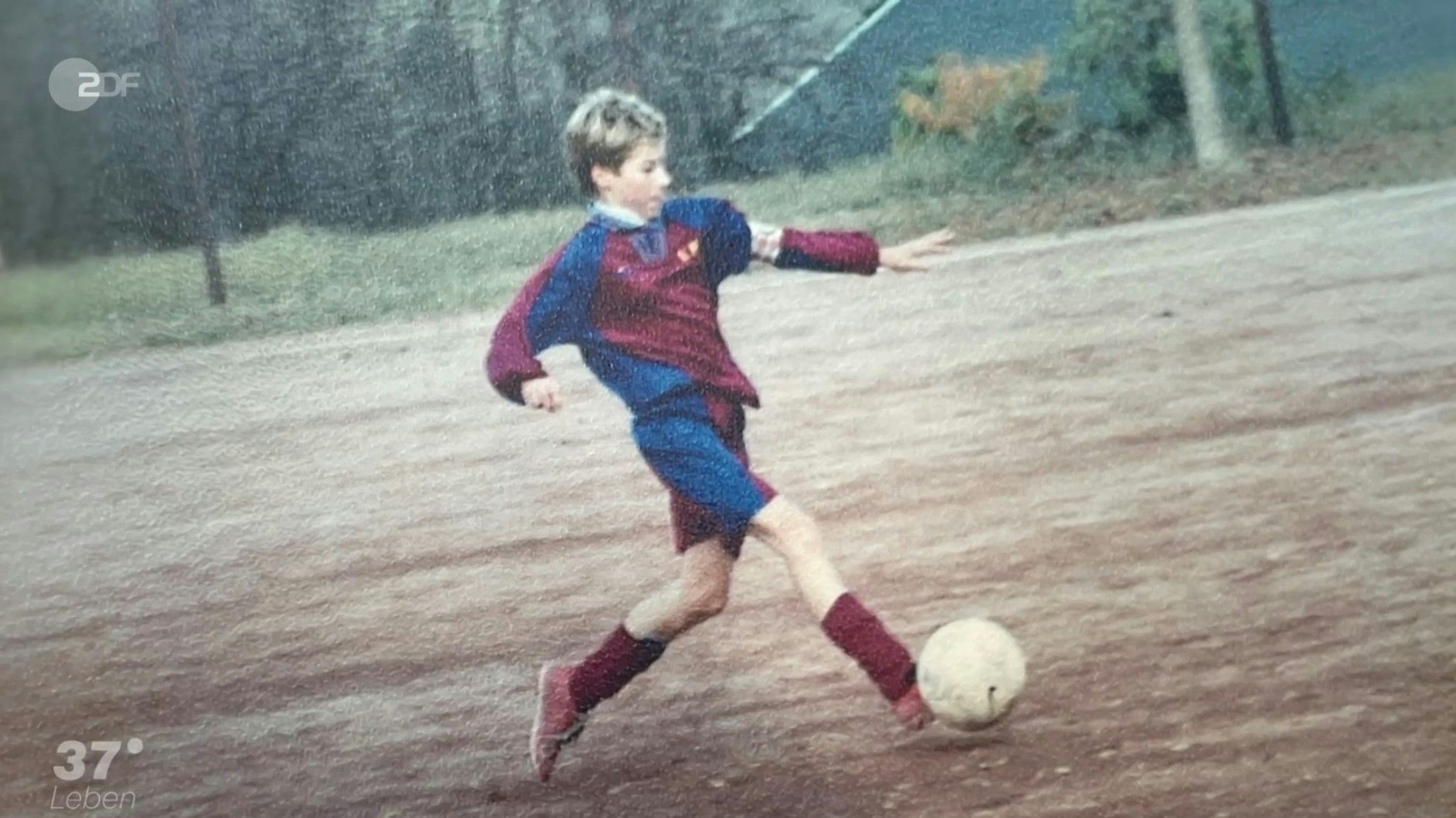 Marie-Louise Eta spielt als Kind bei den Jungen. Nun ist sie Co-Trainerin der Profis beim 1. FC Union.