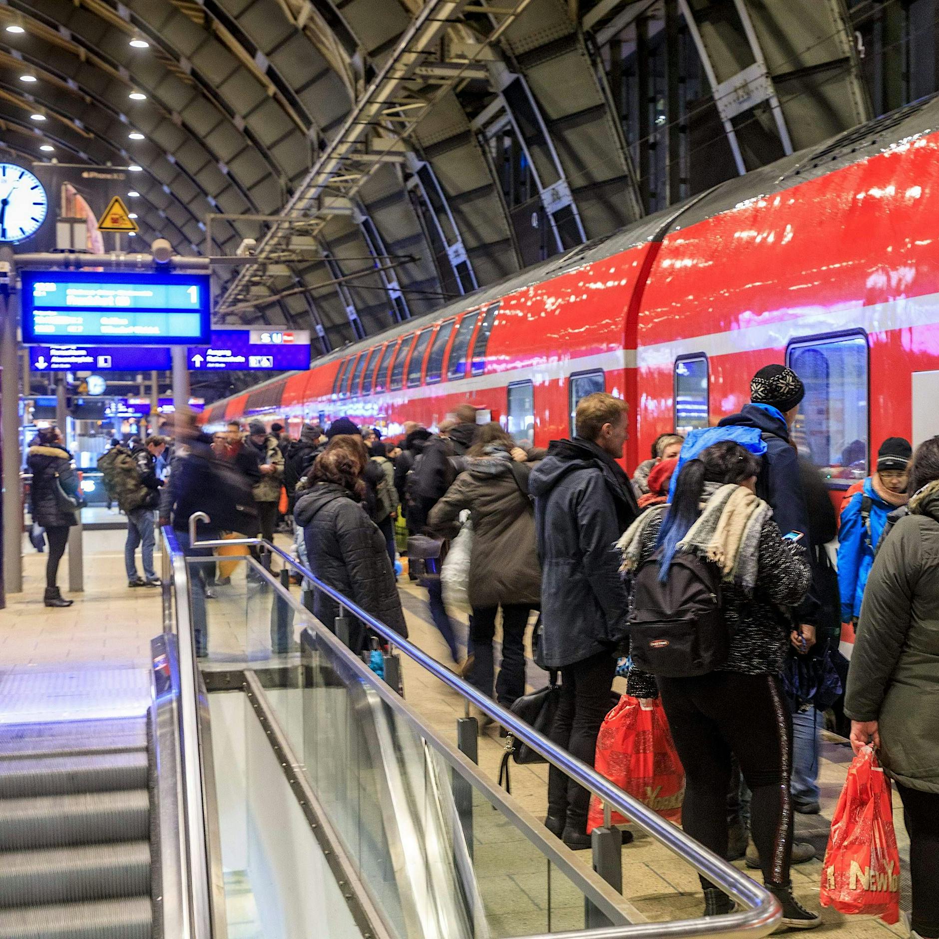 GDL-Bahnstreik: Einigung mit der Deutschen Bahn nicht in Sicht – drohen Ausfälle bis kurz vor Weihnachten?