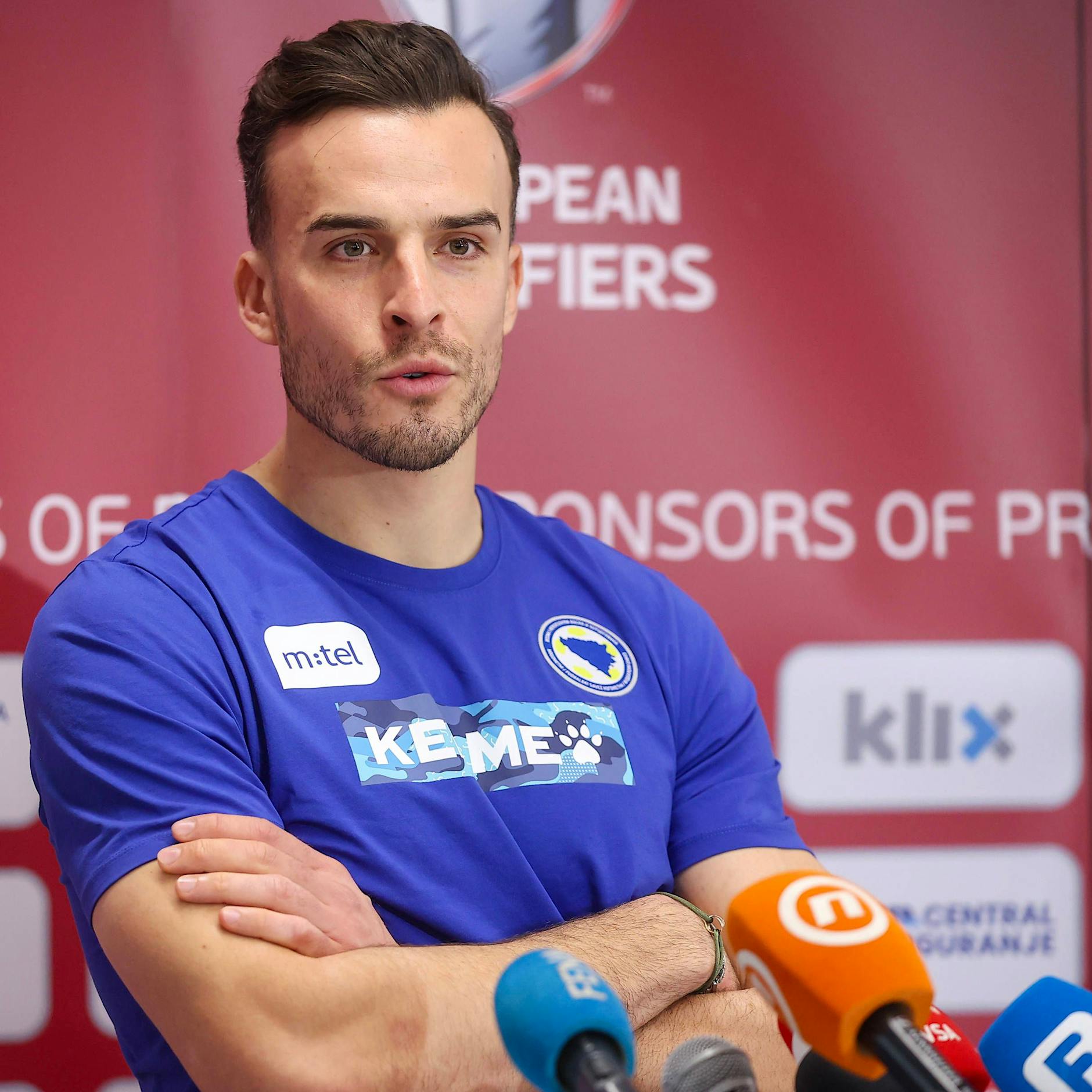 Hertha BSC: Haris Tabakovic feiert Debüt für Bosnien und trifft auf Pekarik