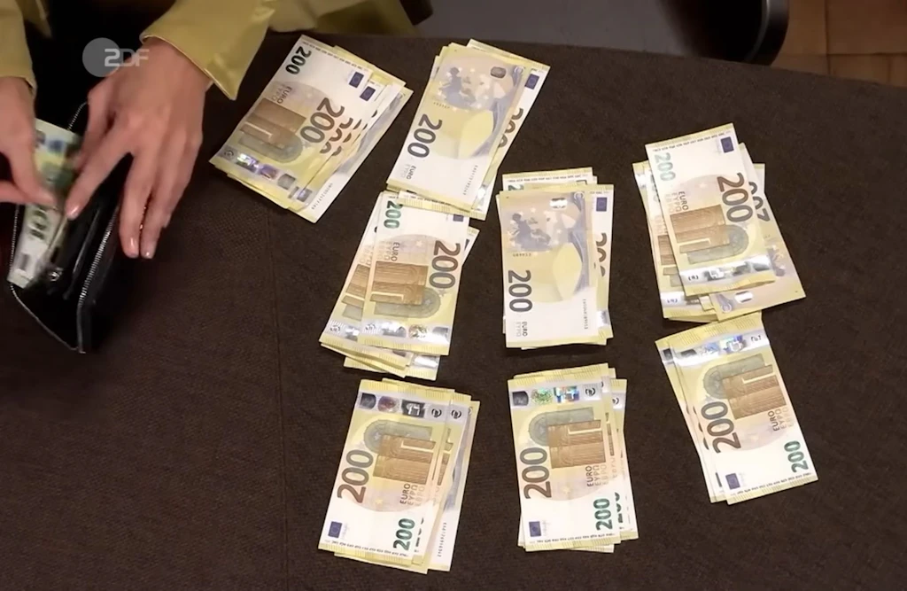 Vorsicht, Spoiler! Wahnsinn bei „Bares für Rares“: Mega-Summe für ein Stück Metall!