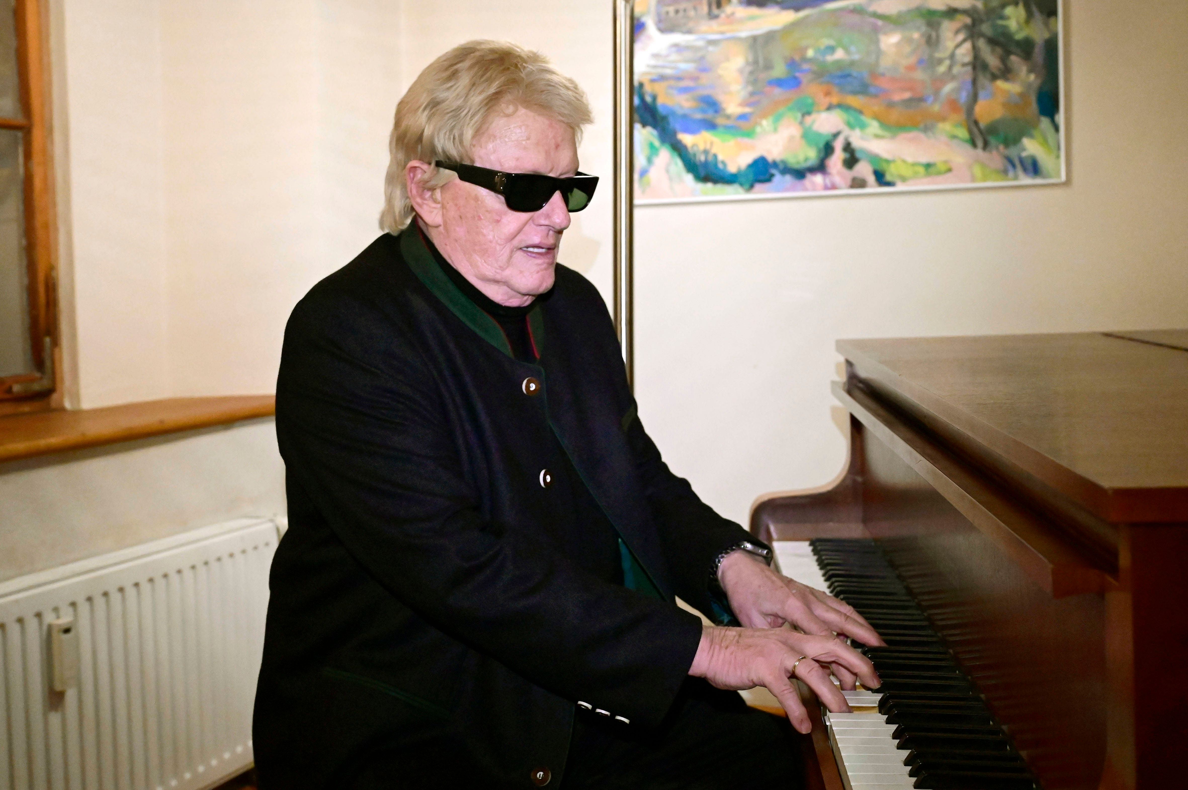 Image - Nach dem Tod seiner geliebten Hannelore: Heino singt weiter!