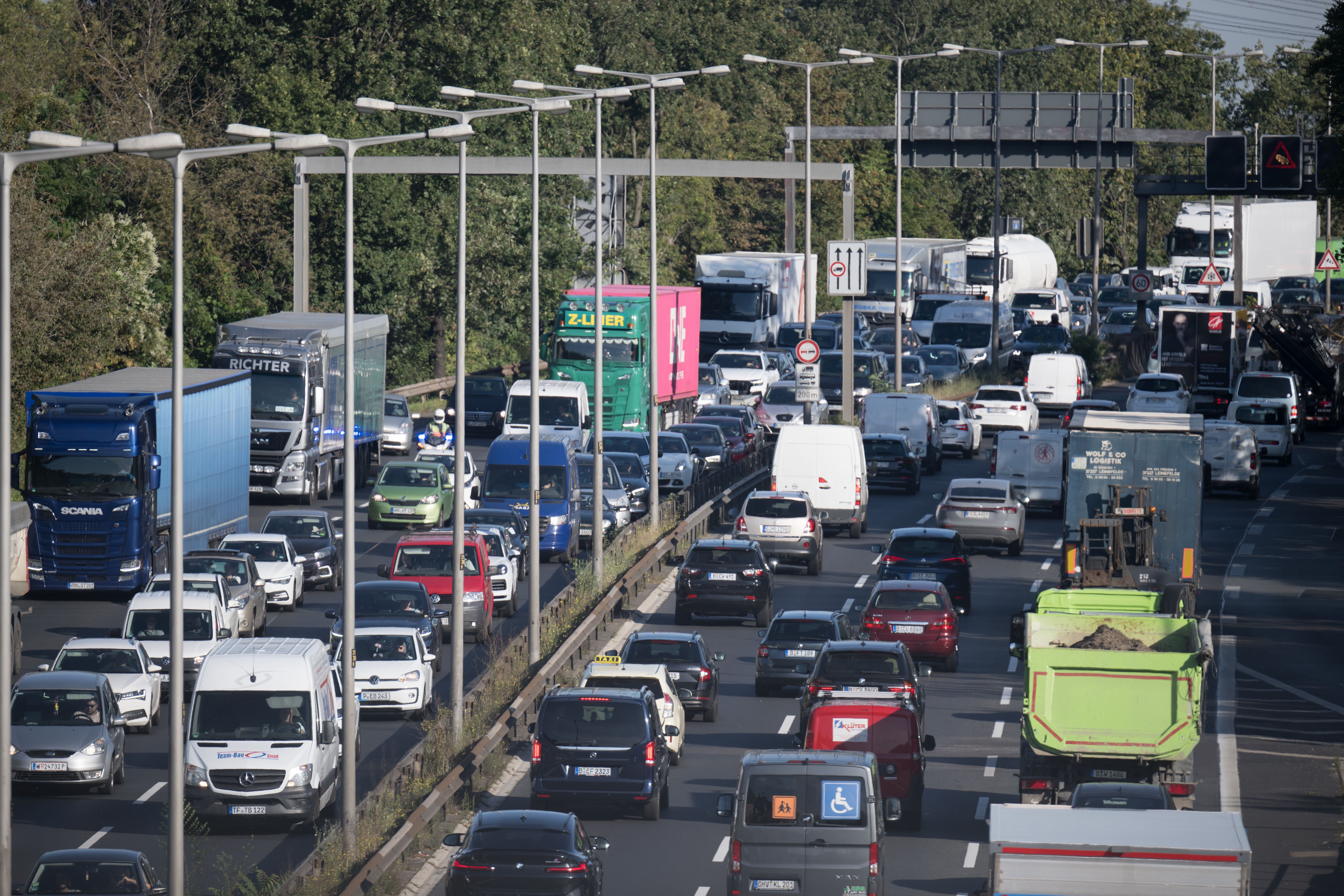 Image - Wegen des Streiks: HIER dauert es auch auf Berlins Straßen länger!