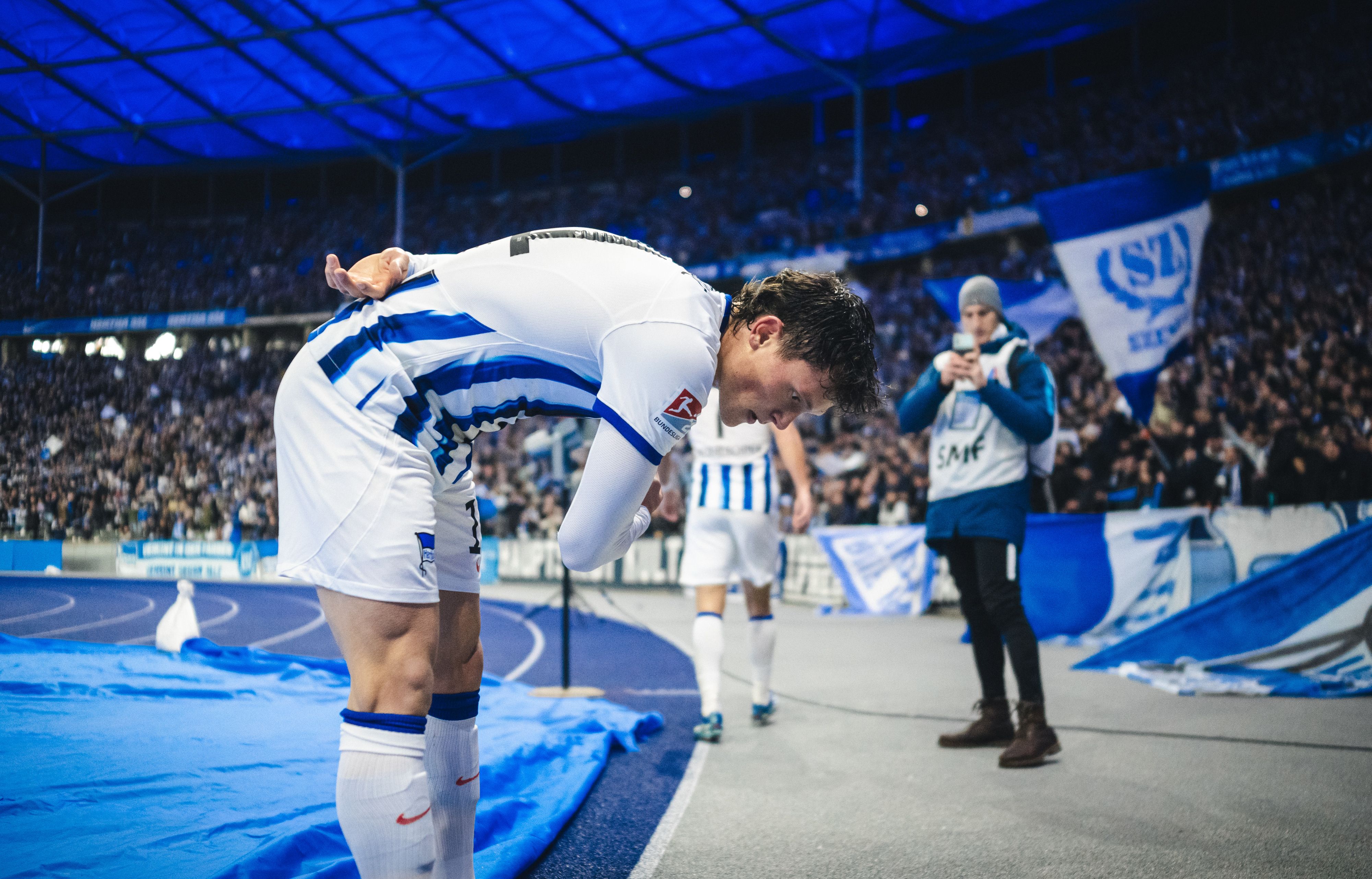 Hertha BSC: Darum Verbeugt Sich Fan-Liebling Fabian Reese Nach Jedem Tor