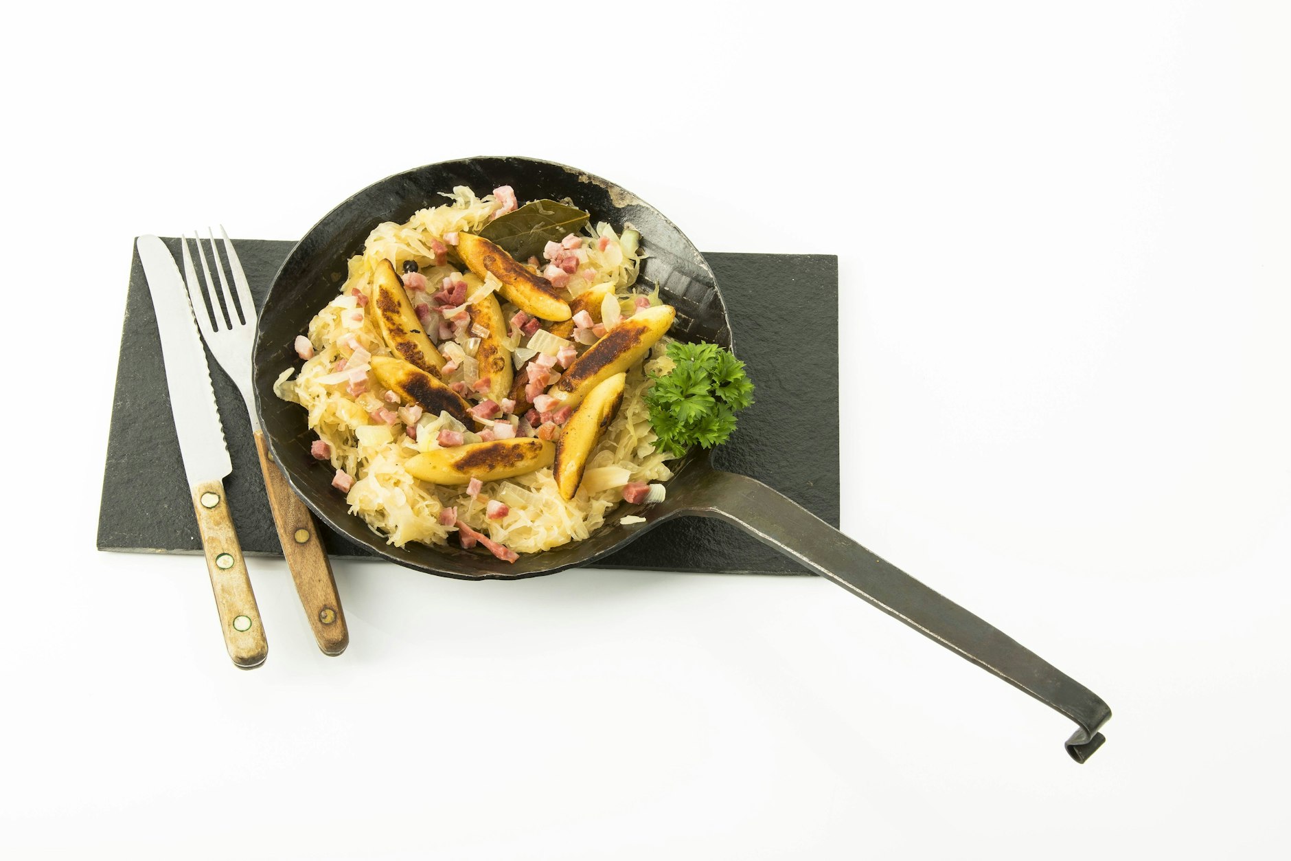 Schupfnudeln mit Specksauerkraut - ein schnelles, einfaches und deftiges Gericht.